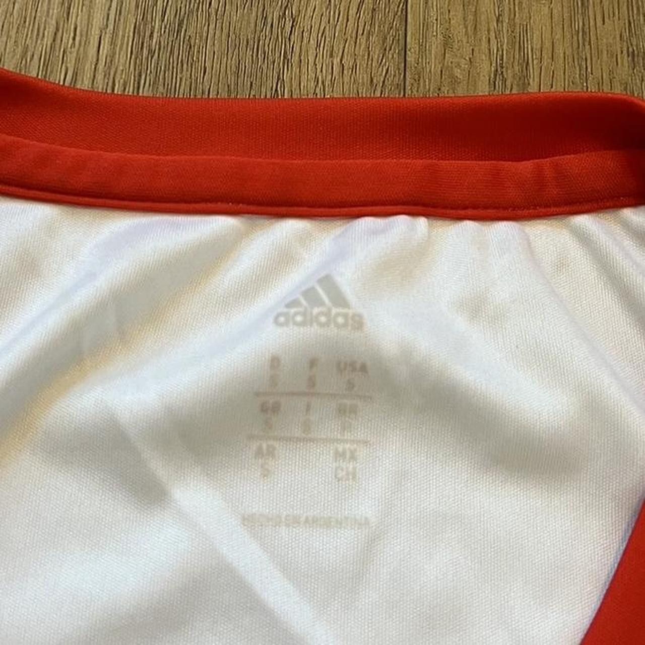 Adidas 2016-17 Adidas River Plate football shirt Size US S / EU 44-46 / 1 - 4 Thumbnail