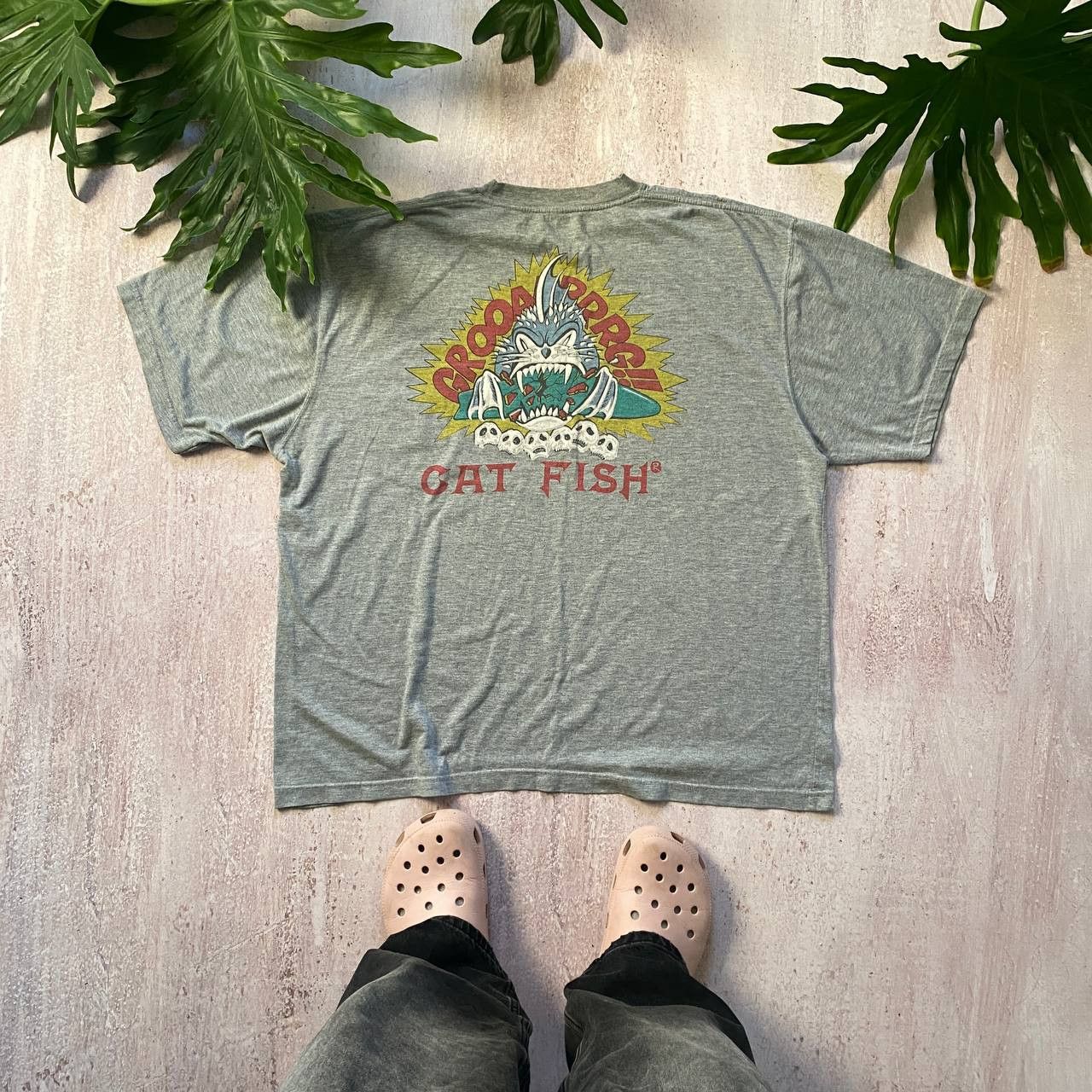 Vintage VINTAGE 90S CAT FISH AMAZING RARE SURF T SHIRT 196 Size US XXL / EU 58 / 5 - 1 Thumbnail