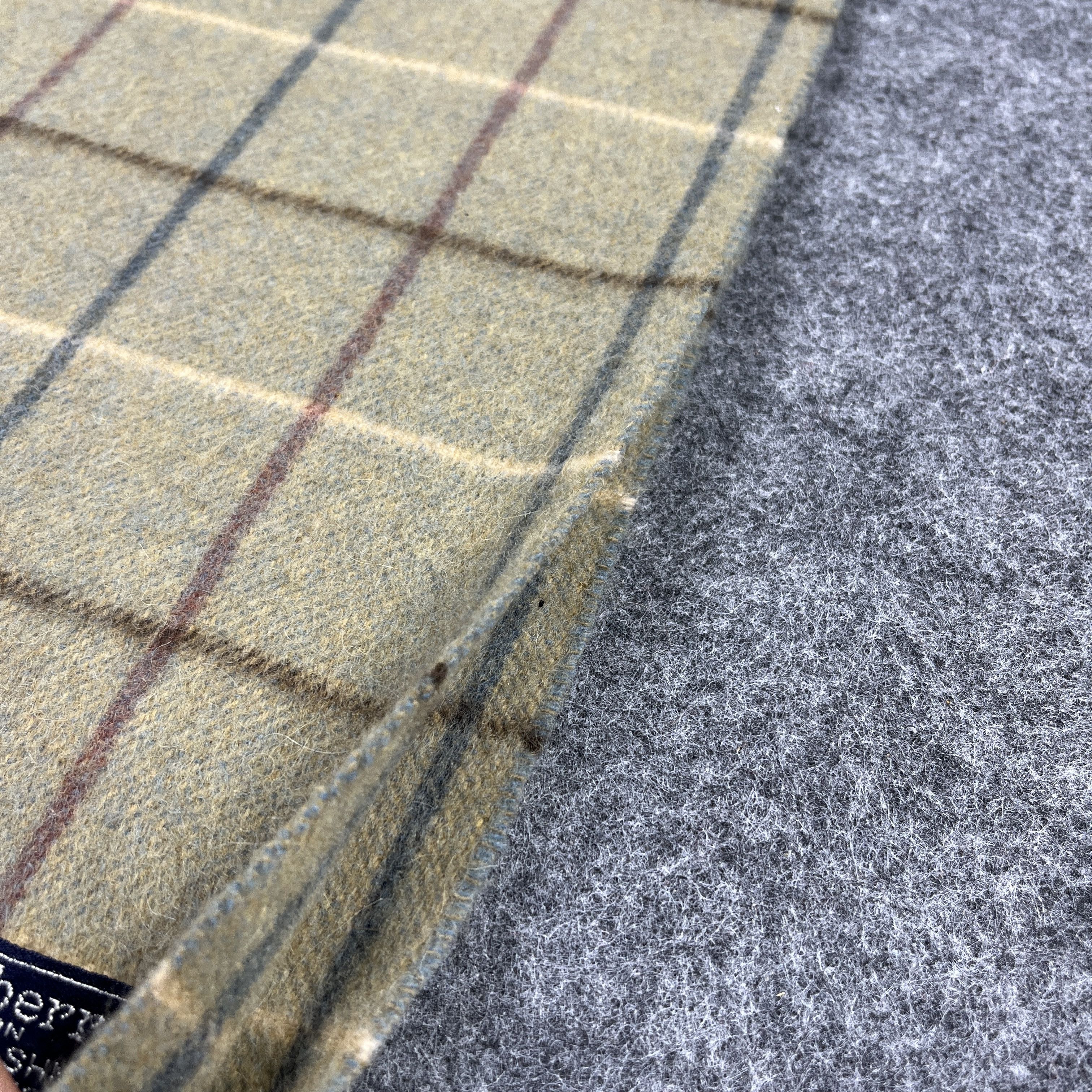 Burberry Burberry Scarf / Muffler / Neckwear T964 Size ONE SIZE - 8 Thumbnail