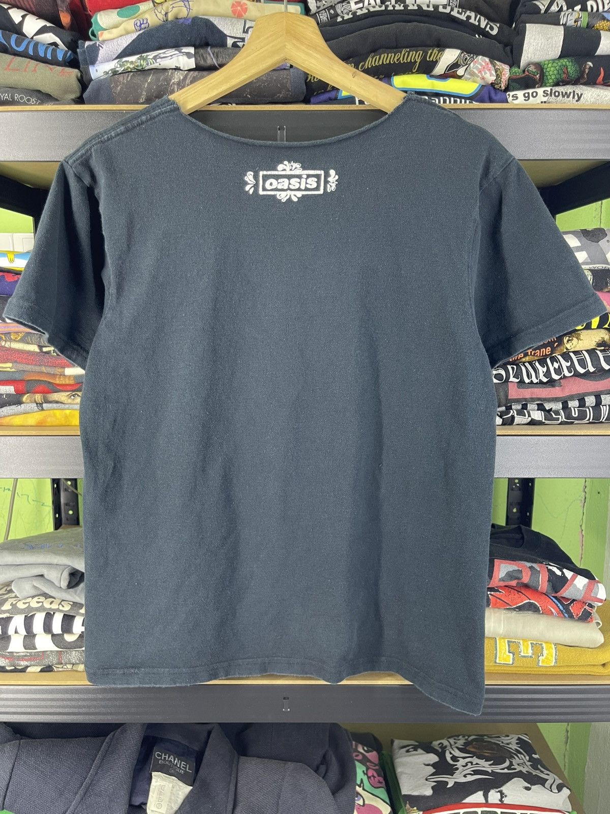 Band Tees 2000s vintage Oasis Dig Out Your Soul Atomic Collage t-shirt Size US M / EU 48-50 / 2 - 8 Thumbnail