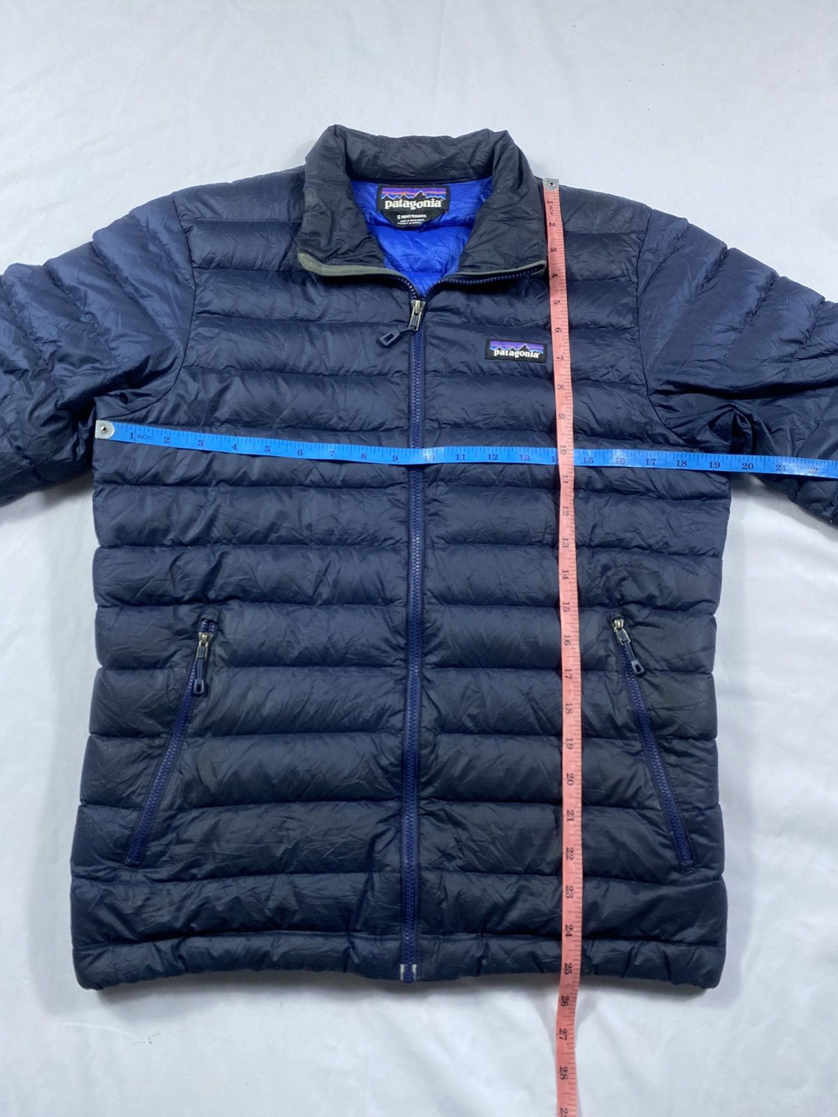 Patagonia Patagonia Men's Down Puffer Sweater Distressed Jacket Size US M / EU 48-50 / 2 - 8 Thumbnail