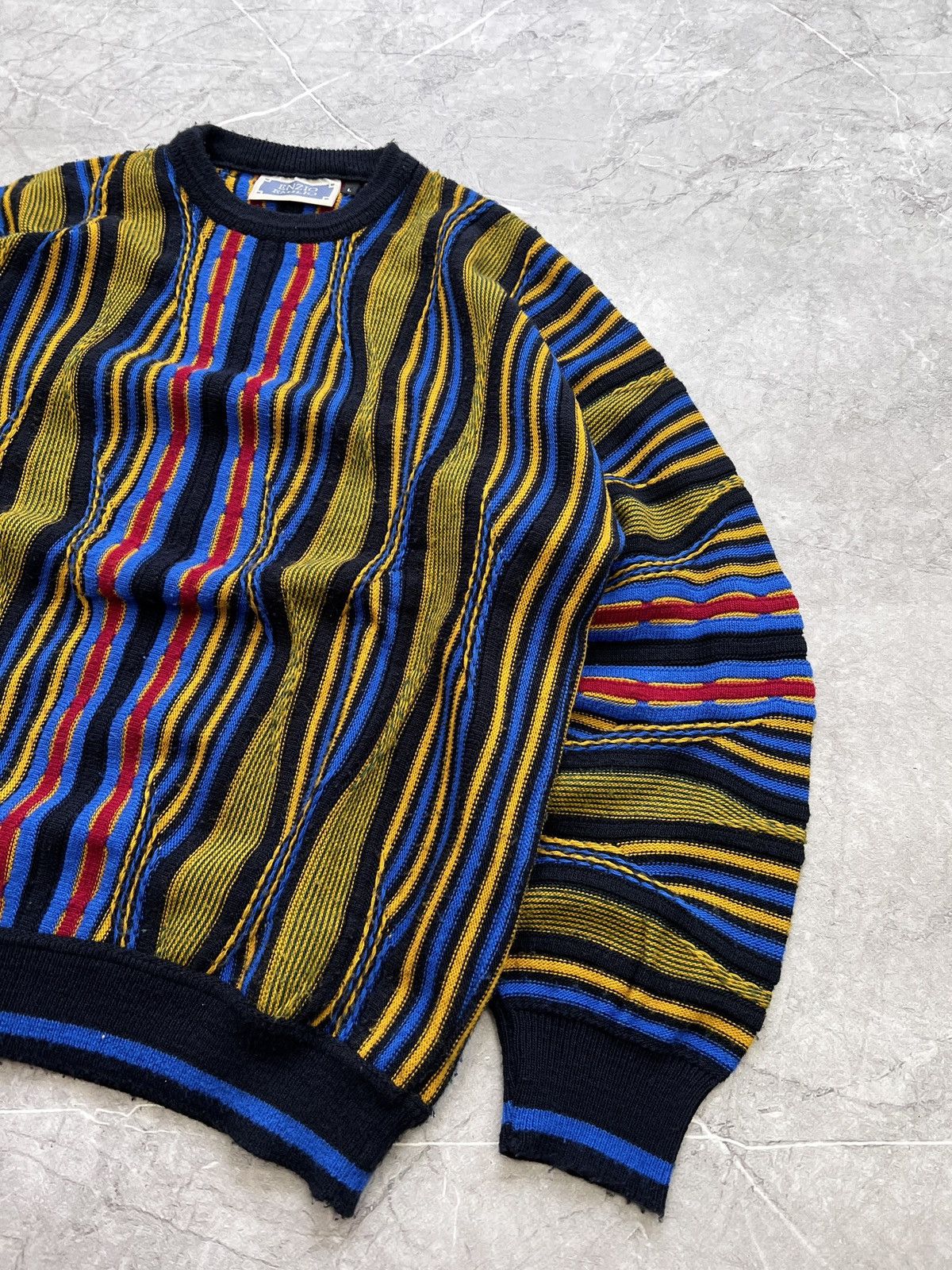 Other Vintage 90s cable knit multicolour Coogi style sweater Size US L / EU 52-54 / 3 - 7 Thumbnail