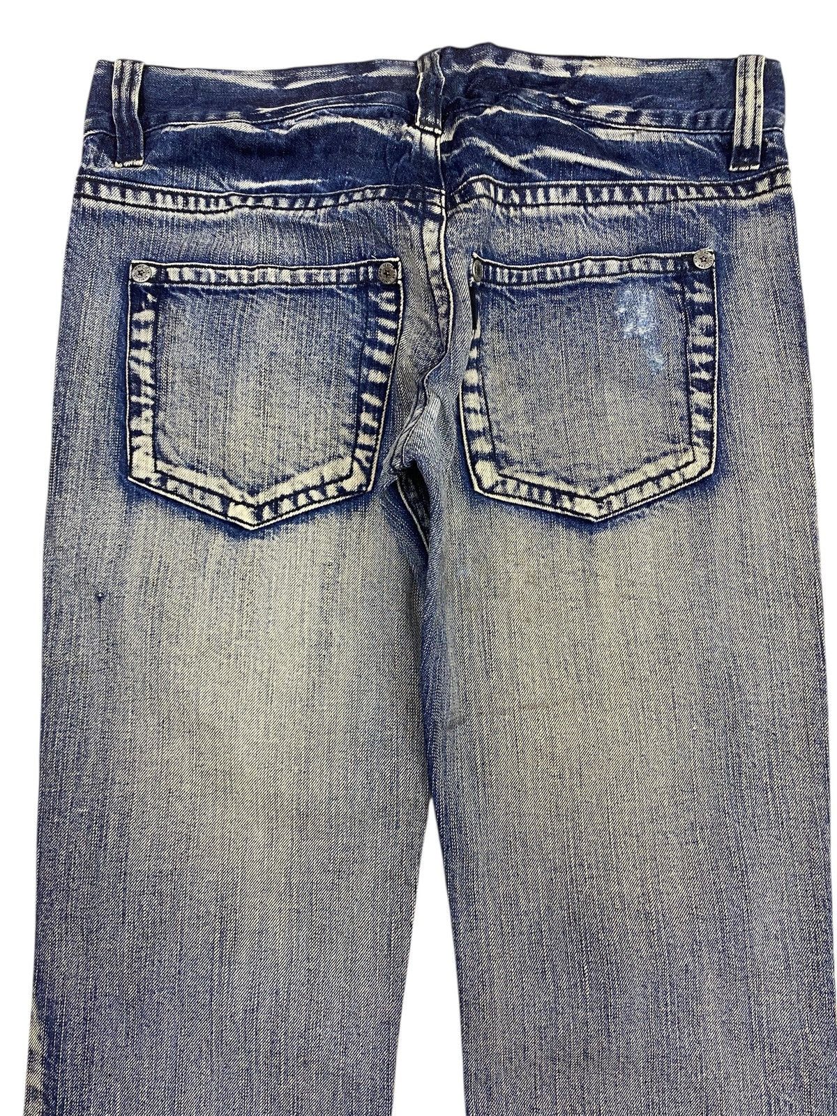 Japanese Brand Japanese Brand Acid Blue Wash Style Distressed Jeans Size US 32 / EU 48 - 4 Thumbnail