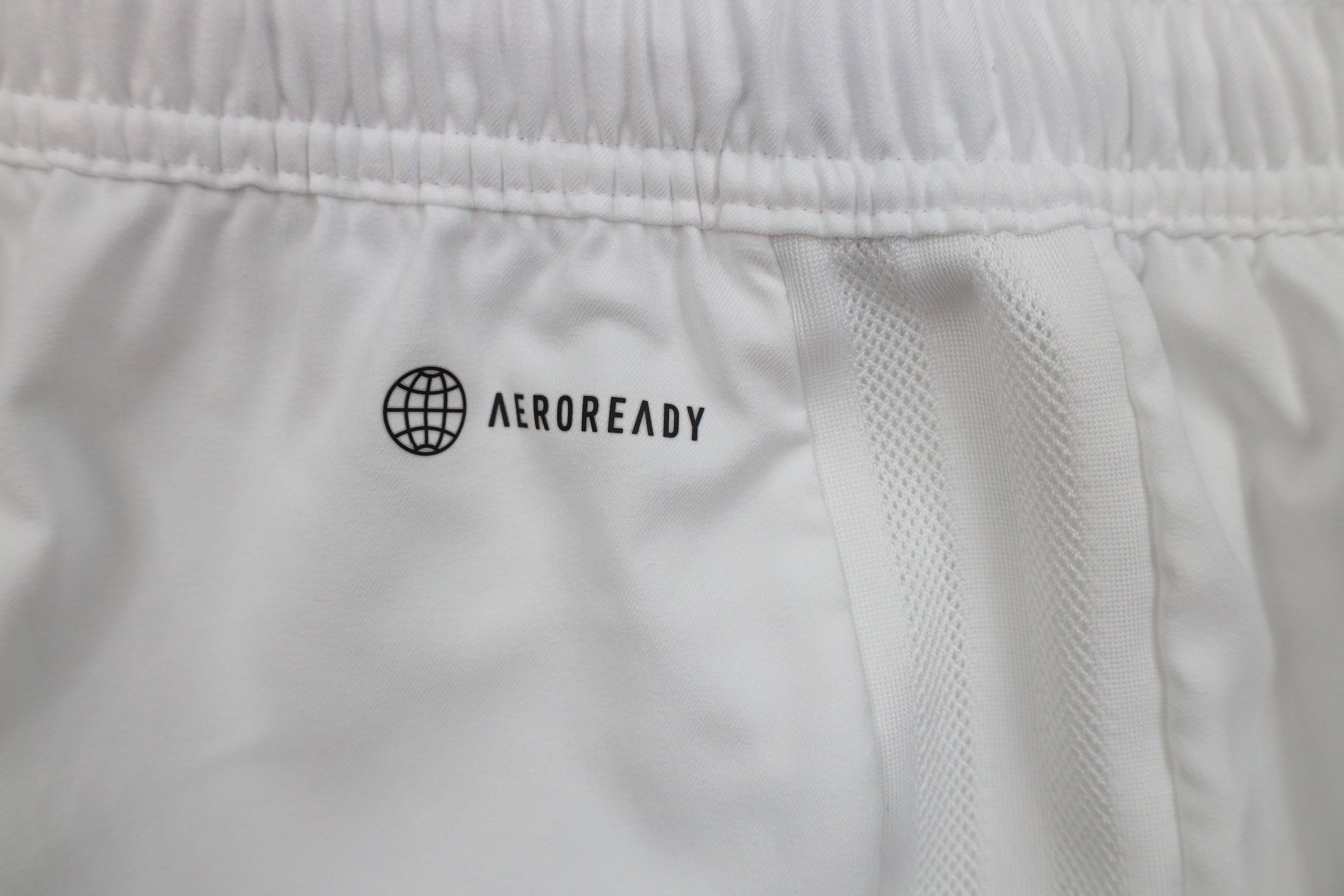 Adidas × Vintage Vintage Y2K Adidas Out Striped Running Jogging Soccer Shorts Size US 34 / EU 50 - 7 Thumbnail