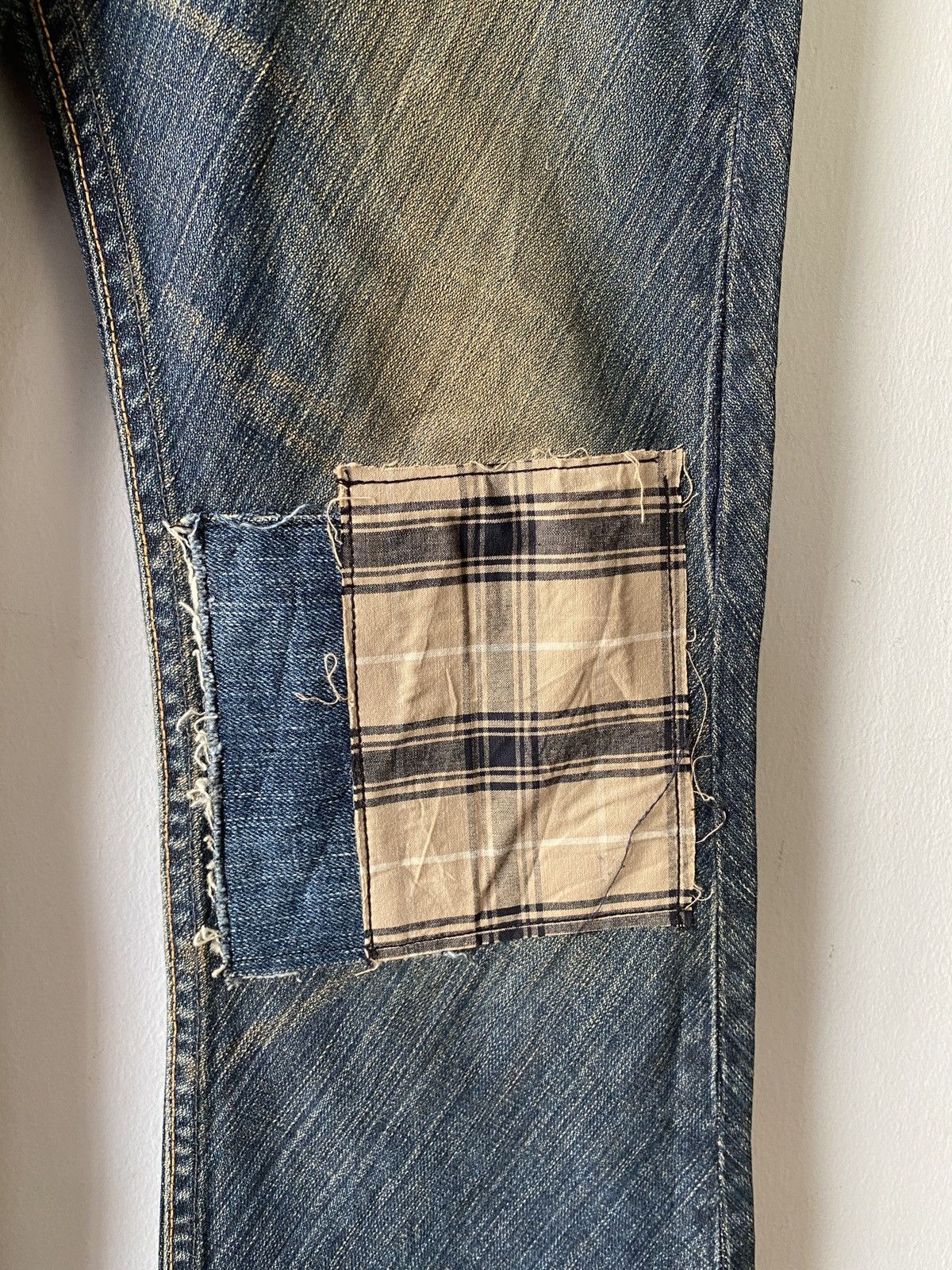 Japanese Brand × Wrangler Japanese Brand Wrangler Distressed Patchwork Flare Denim Size US 30 / EU 46 - 7 Thumbnail