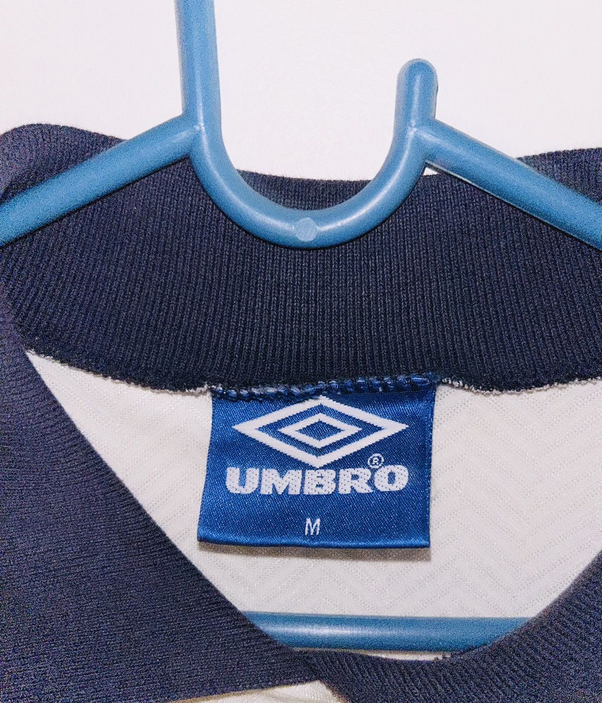 Umbro × Vintage England 1994 home jersey Size US M / EU 48-50 / 2 - 3 Thumbnail