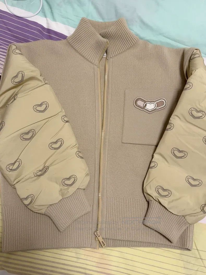 Hermes Hermes Autumn/Winter 2024 women's down jacket coat in beig Size XS / US 0-2 / IT 36-38 - 1 Thumbnail