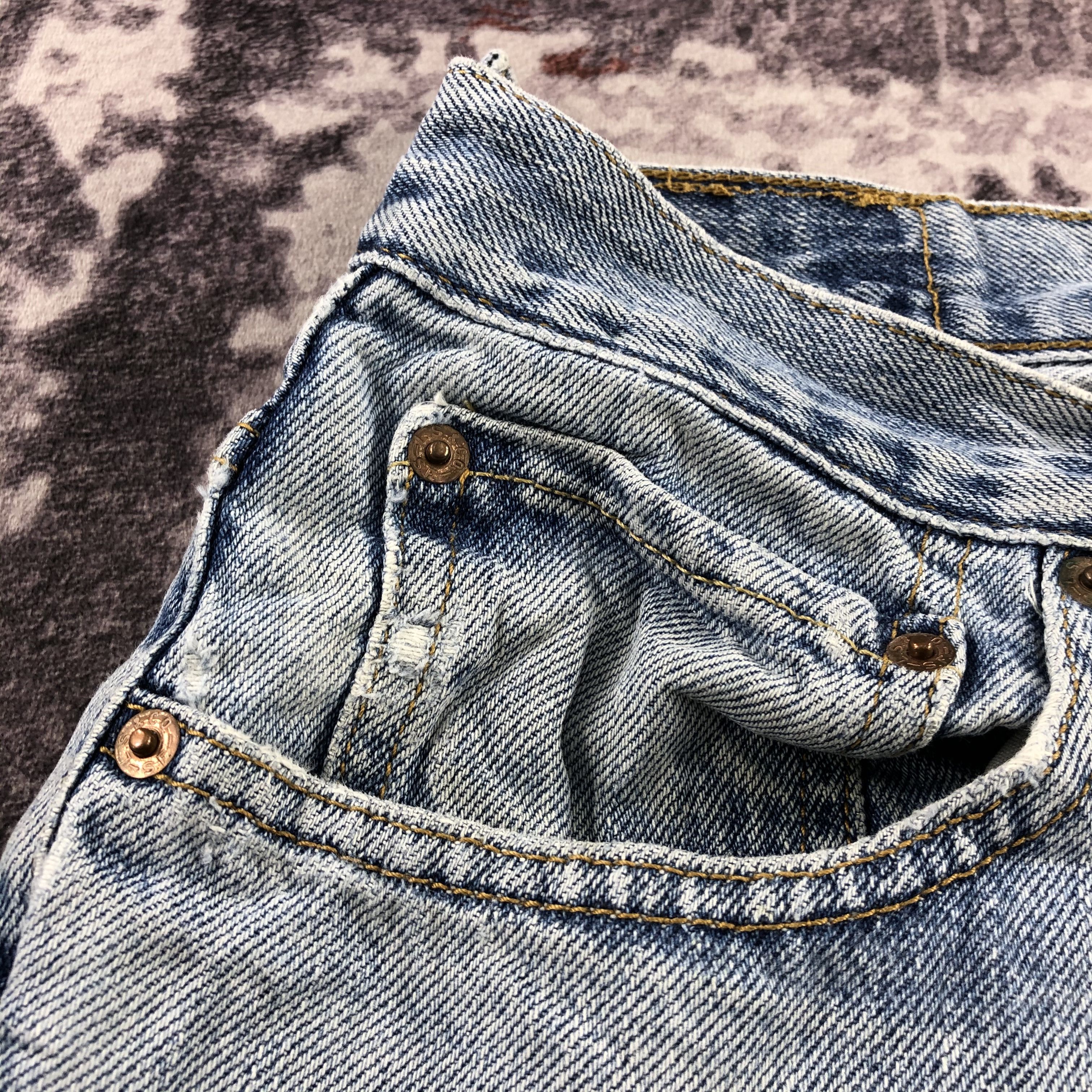 Levi's × Vintage Vintage Blue Wash Levis 505 Jeans-JM3135 Size US 30 / EU 46 - 12 Thumbnail