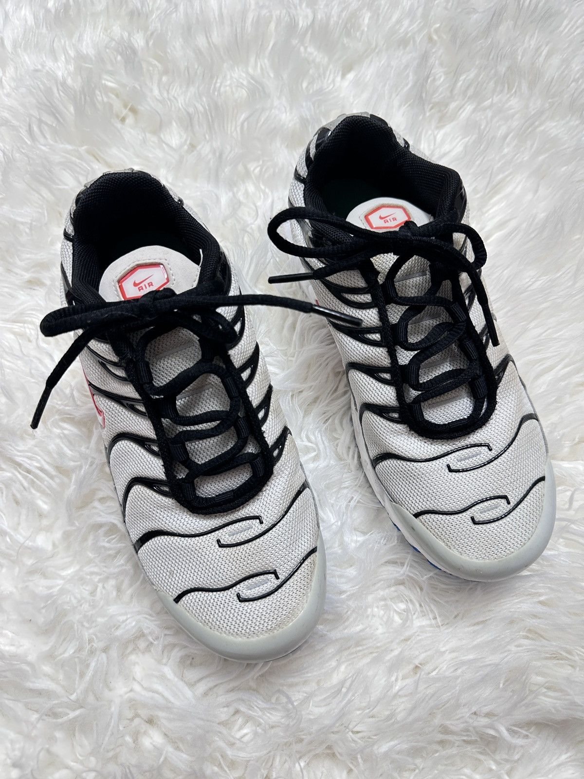 Nike Nike Air Max Plus Size US 4 / IT 34 - 2 Thumbnail