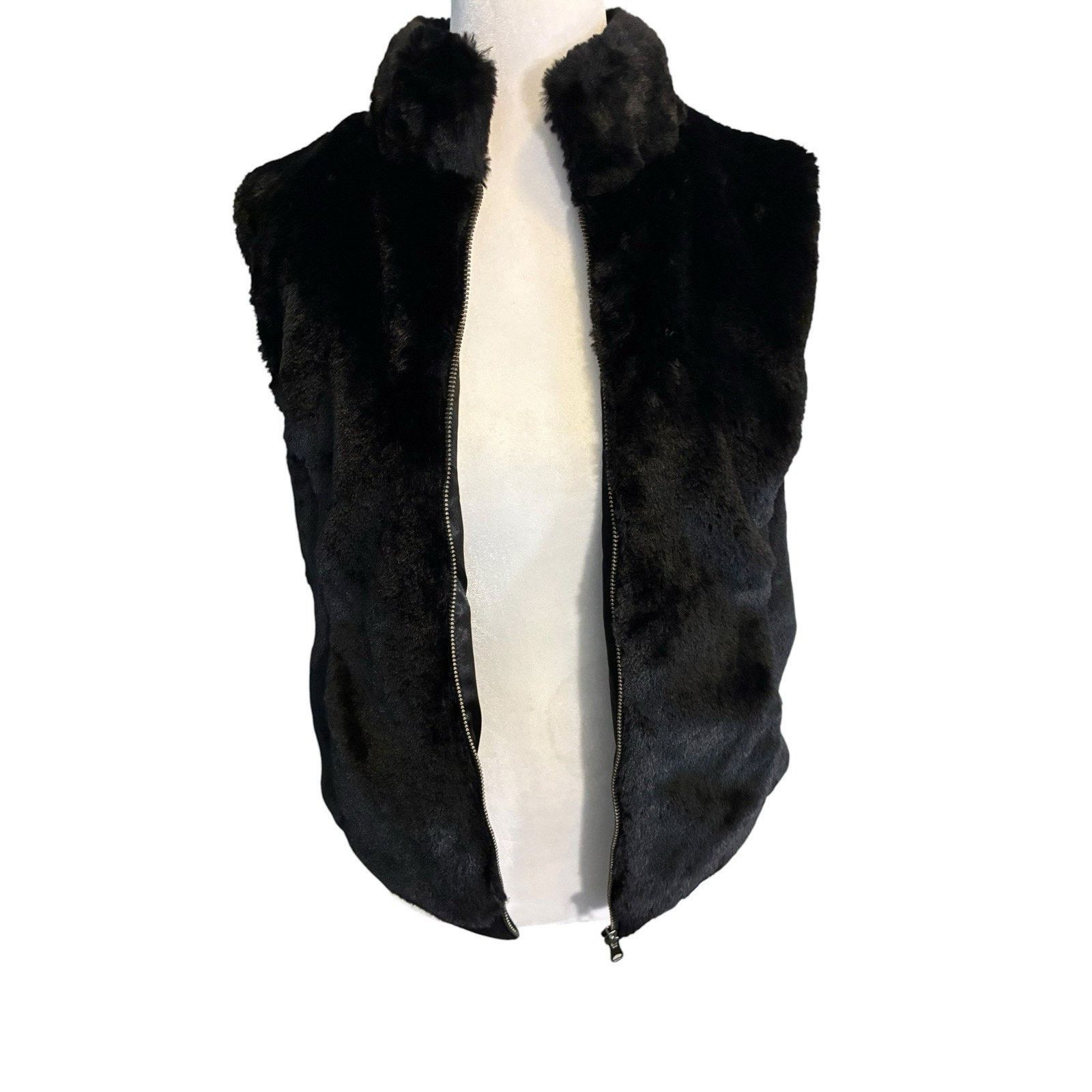 Talbots NEW Talbots Faux Fur Vest S Black Sleeveless Luxury Minimal Size S / US 4 / IT 40 - 5 Thumbnail