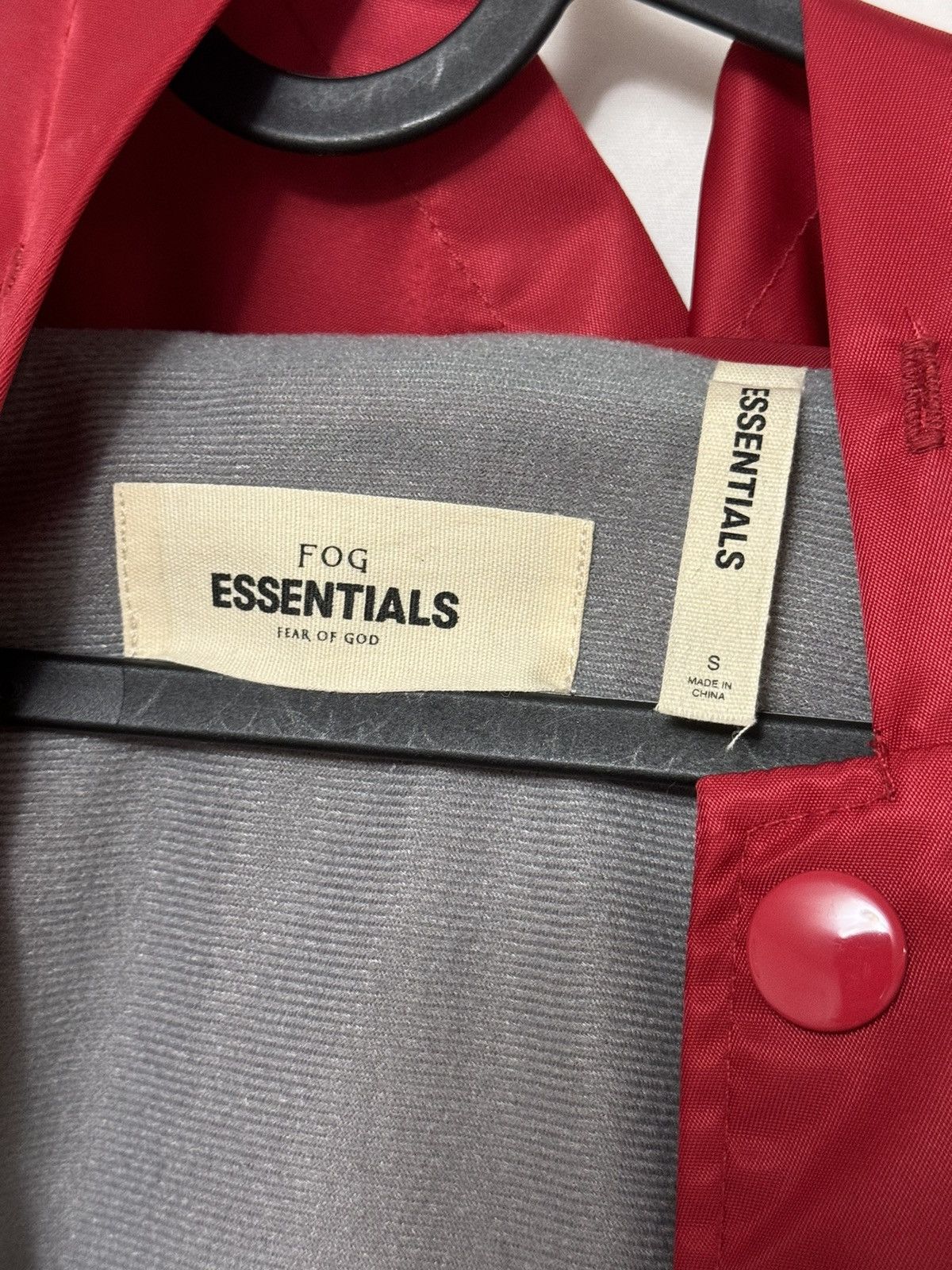 Fear of God FOG Fear of God Essentials Graphic Hooded Jacket SZ S Red💥 Size US S / EU 44-46 / 1 - 9 Thumbnail