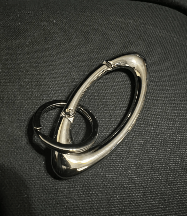 Vintage Y2k Silver Keychain Essential Icon Carabiner Size ONE SIZE - 6 Thumbnail