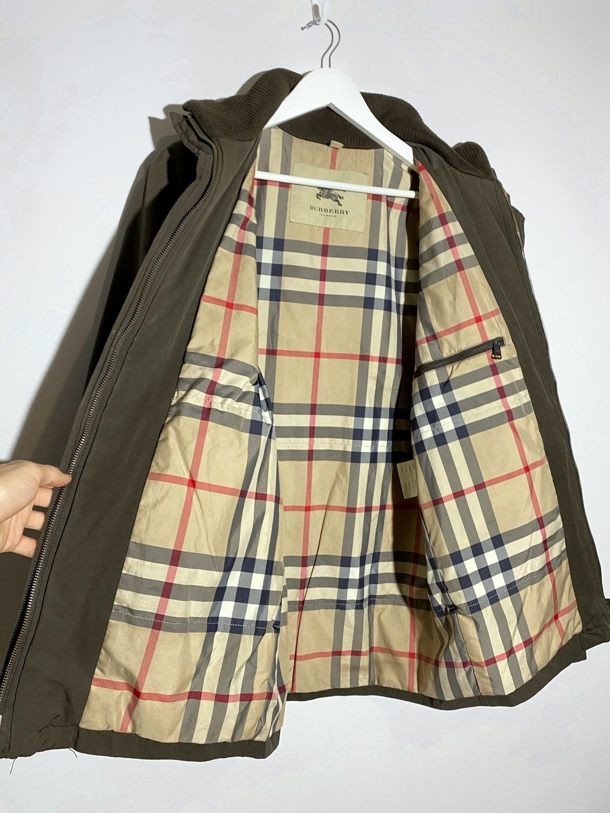 Burberry Burberry London Brown Nylon Men’s Jacket Size US M / EU 48-50 / 2 - 14 Thumbnail