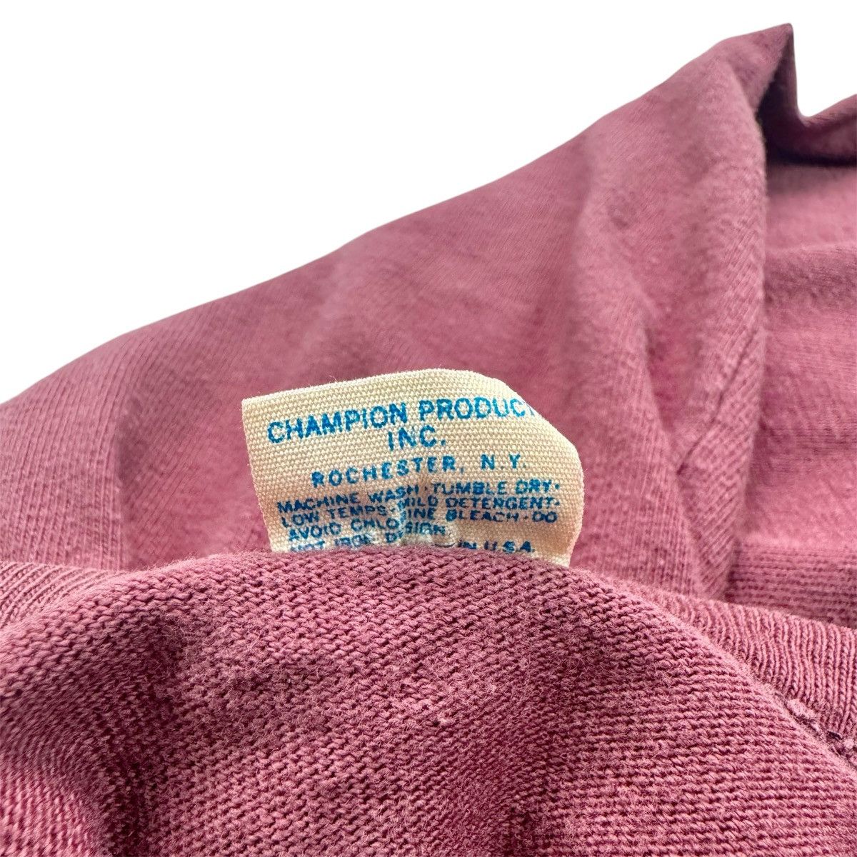 Champion VINTAGE 80'S FOOTBALL JERSEY Size US L / EU 52-54 / 3 - 8 Thumbnail