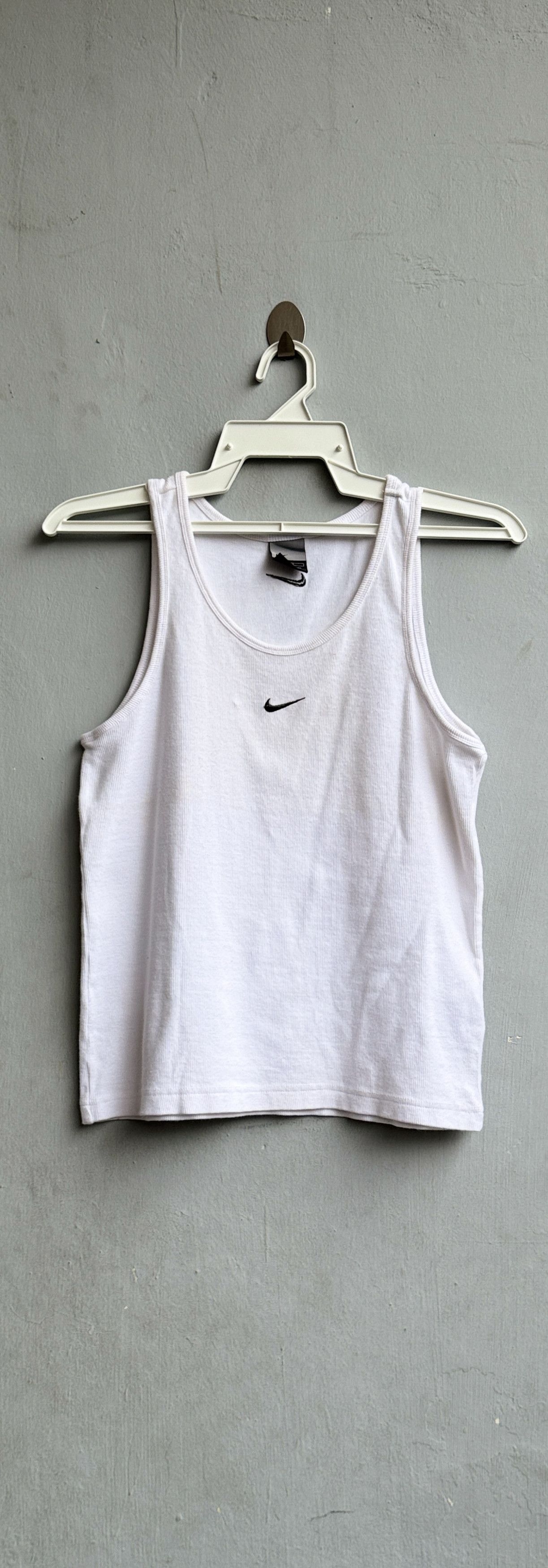 Nike Nike Center Tank Top Size S / US 4 / IT 40 - 1 Thumbnail