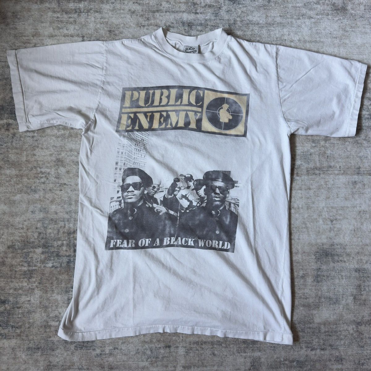Vintage Vintage 90s Public Enemy Fear Of A Black World Rap Tee Size US XL / EU 56 / 4 - 1 Thumbnail