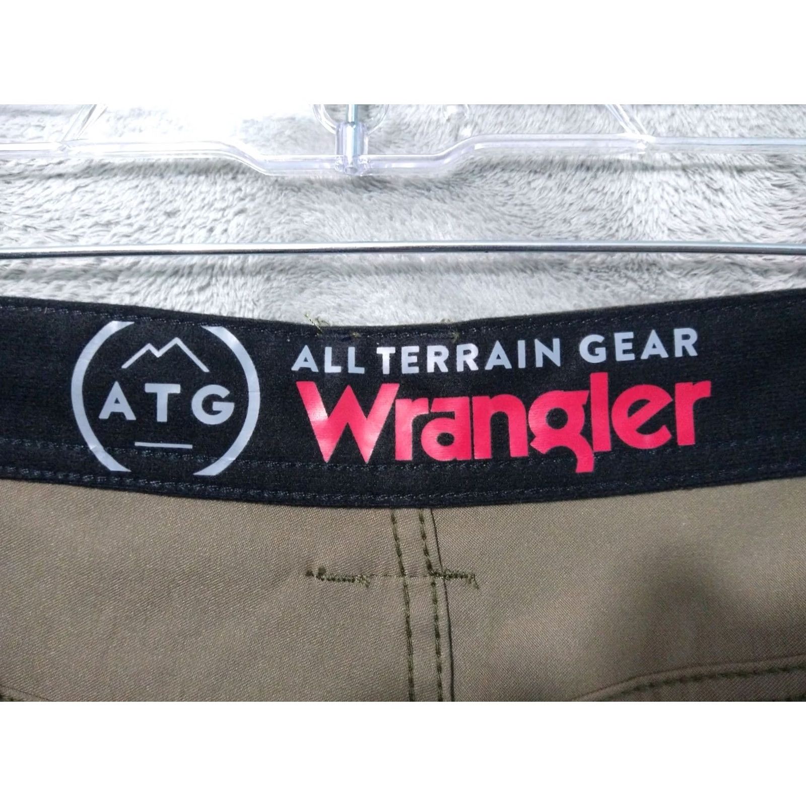 Wrangler Wrangler Pants Mens 42x30 Beige ATG Cliff Side Utility Straight Leg Nylon Stretch Casual Workwear Cargo Pockets Regular Mens Size US 42 / EU 58 - 7 Thumbnail