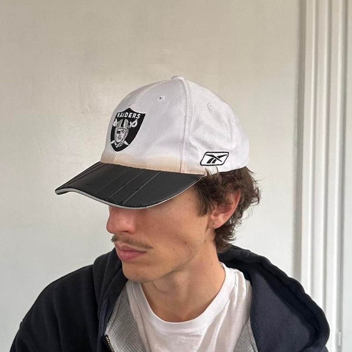 NFL × Reebok × Vintage Vintage Reebok Retro New Era Black Oakland LA Raiders Hat Size ONE SIZE - 1 Thumbnail
