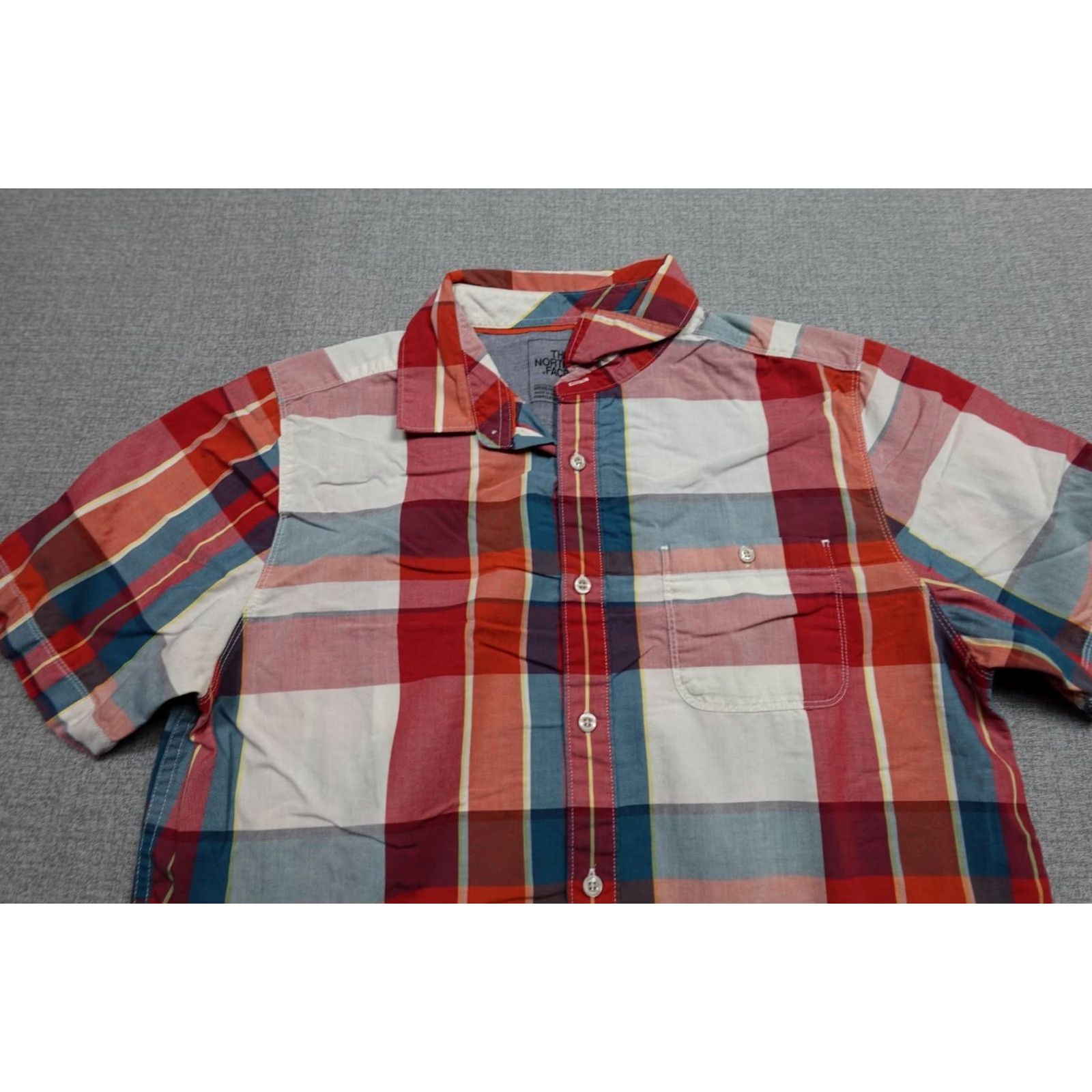 The North Face The North Face Shirt Mens L Red Plaid Camp Lightweight Button-Up Casual Outdoors Regular Fit Size US L / EU 52-54 / 3 - 2 Thumbnail