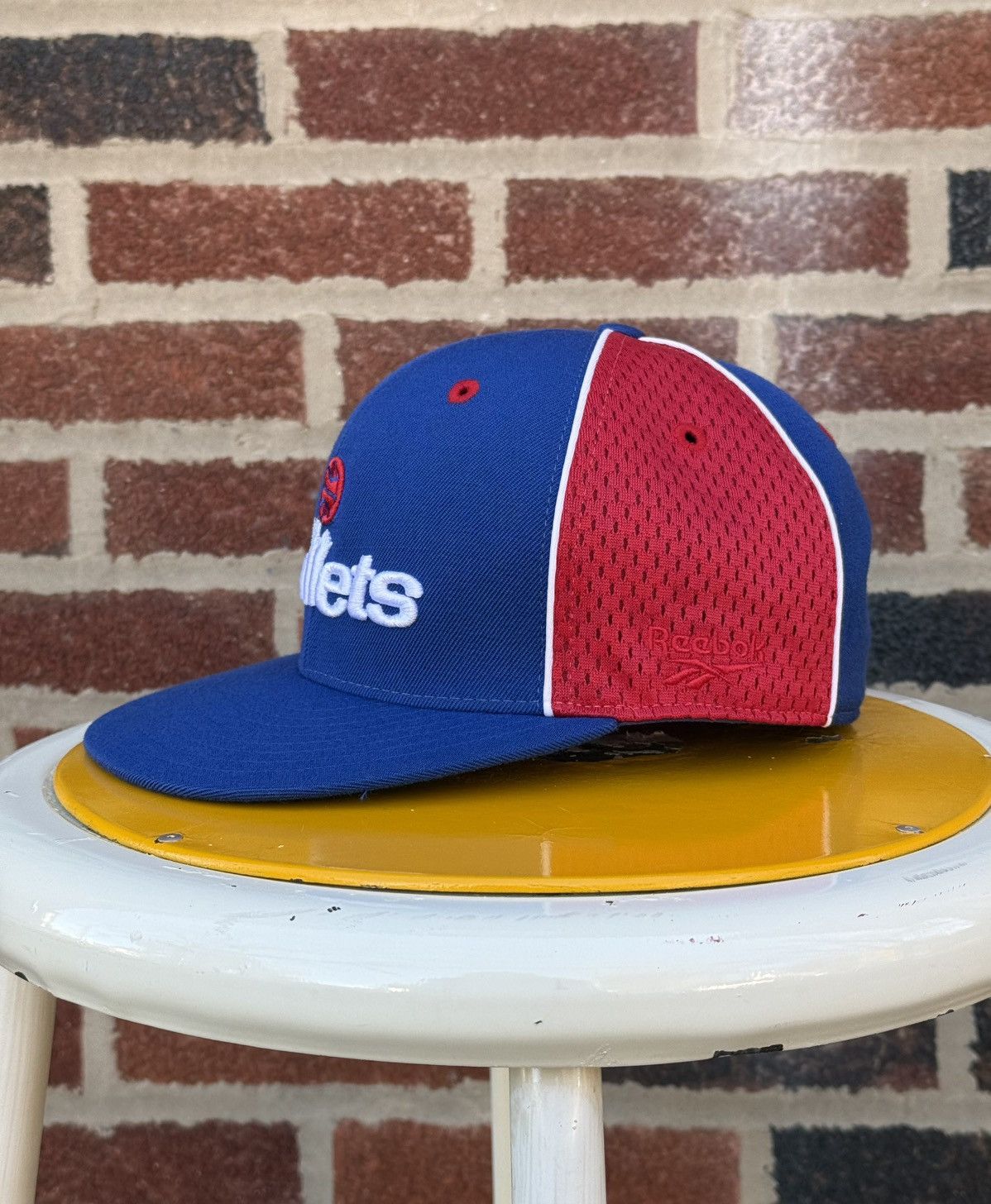 NBA × Reebok Vintage 00’s Reebok X NBA Washington Bullets Snapback Hat Size ONE SIZE - 4 Thumbnail