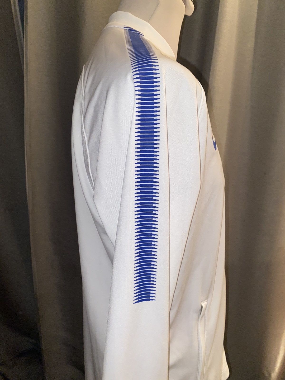 Chelsea Soccer Chelsea FC Carabao 2020/21 - Medium - Very Good Condition + Size US M / EU 48-50 / 2 - 6 Thumbnail