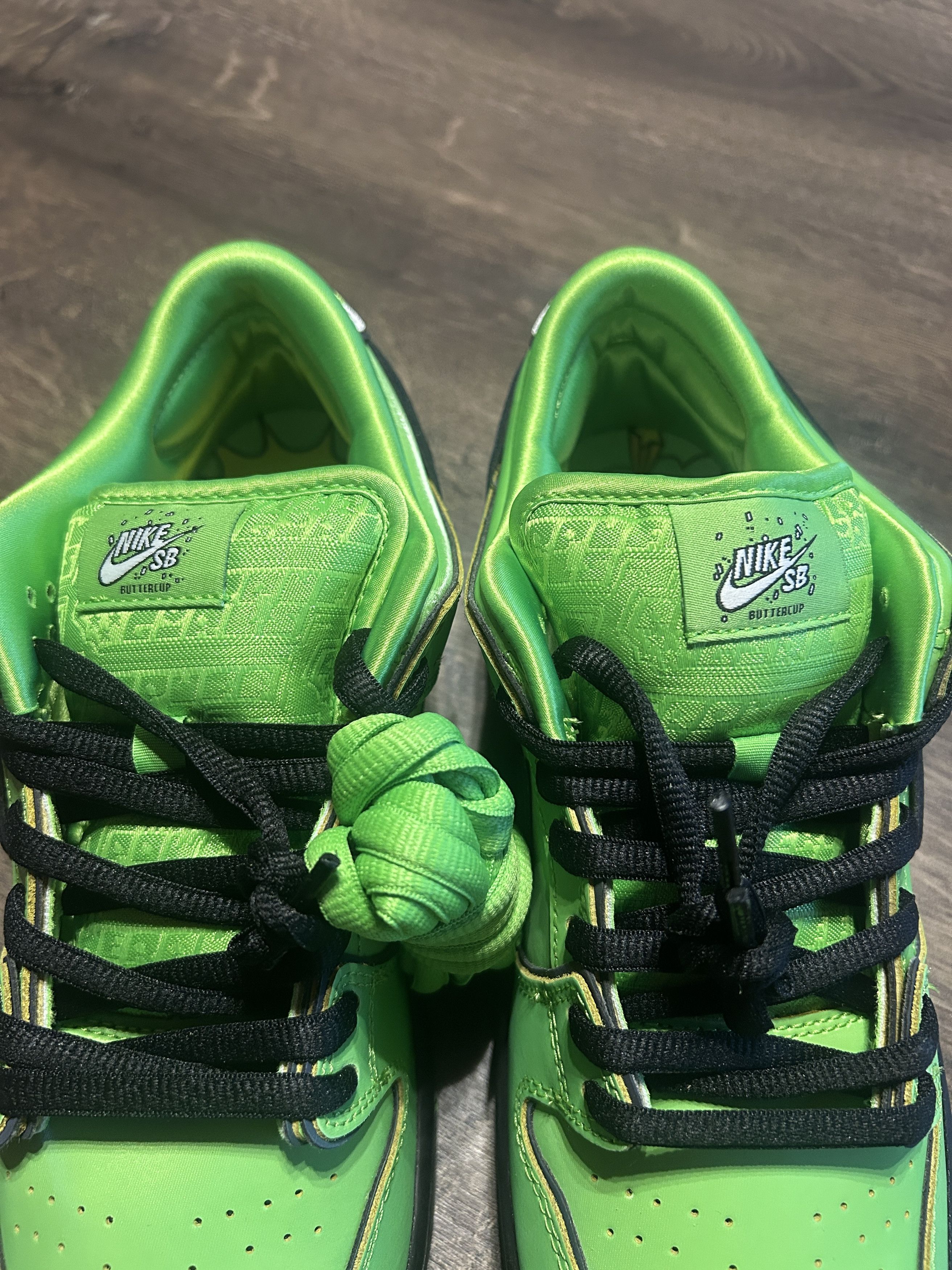 Nike Nike SB Dunk Low The Powerpuff Girls Buttercup Size US 9.5 / EU 42-43 - 2 Thumbnail