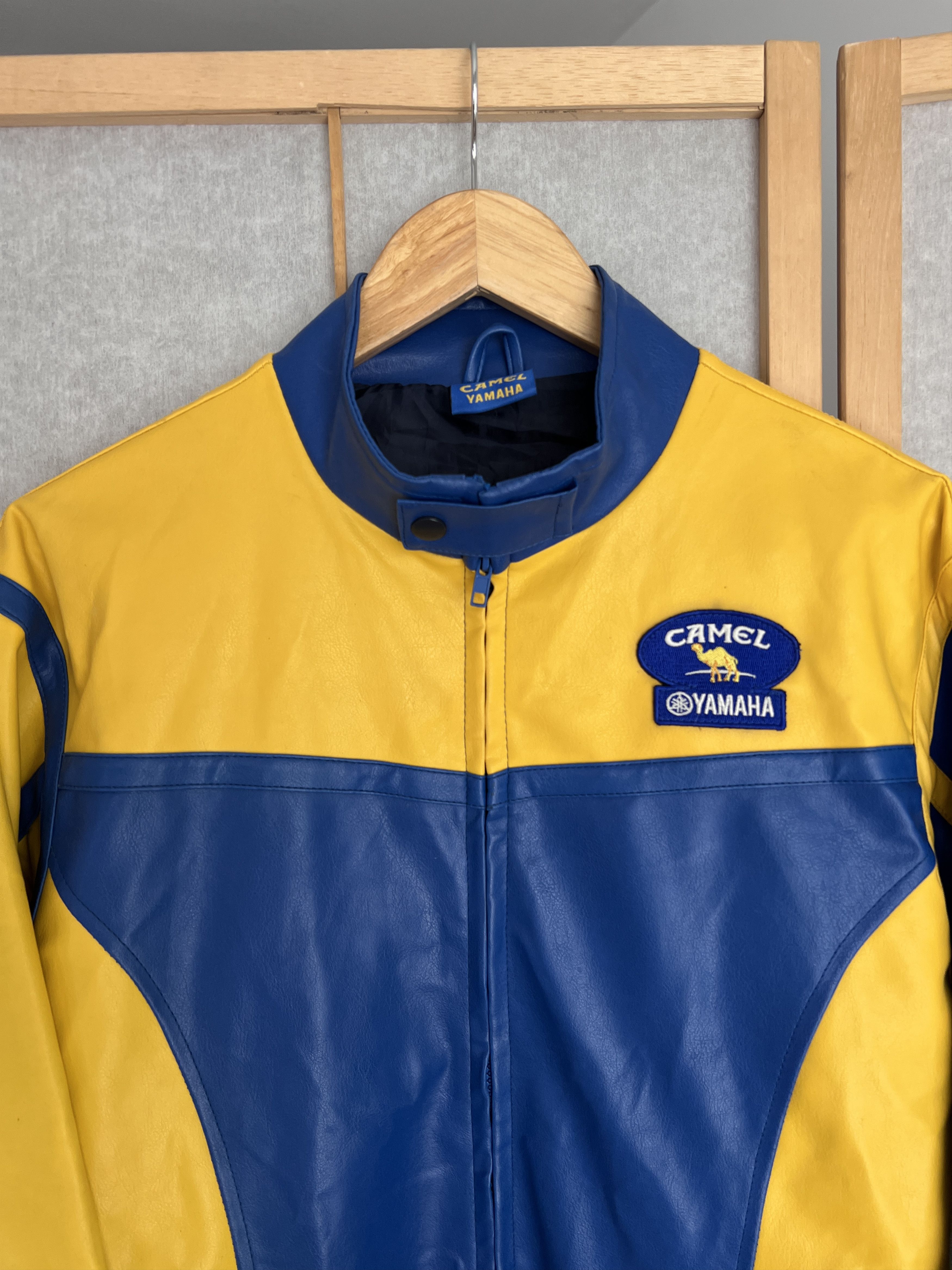 Camel Crazy! 2006 Camel x Yamaha Leather Jacket limited edition Size US L / EU 52-54 / 3 - 8 Thumbnail