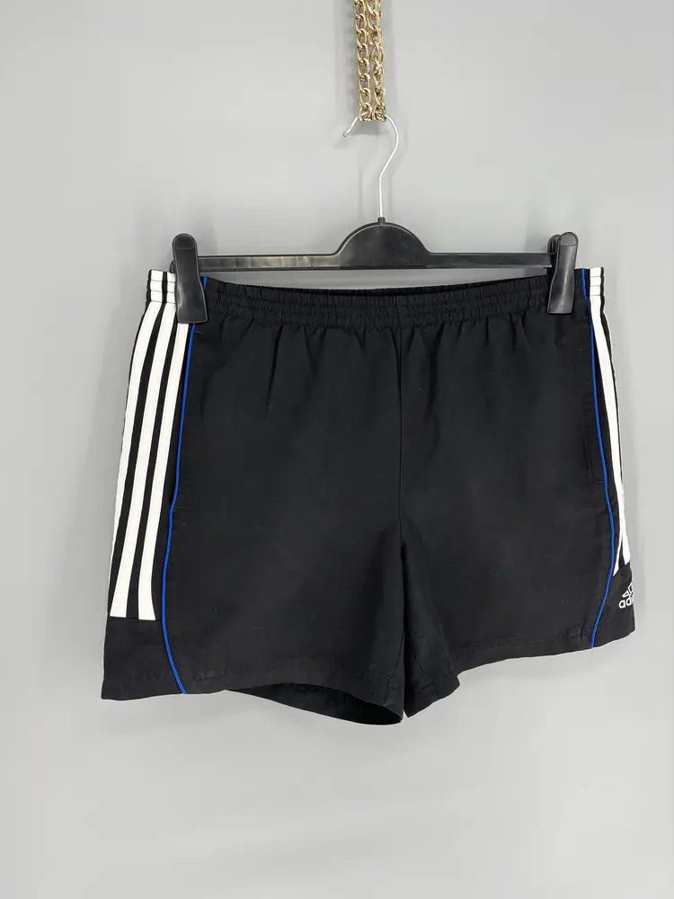 Adidas Vintage Adidas shorts streetwear y2k style casual Size US 36 / EU 52 - 2 Thumbnail