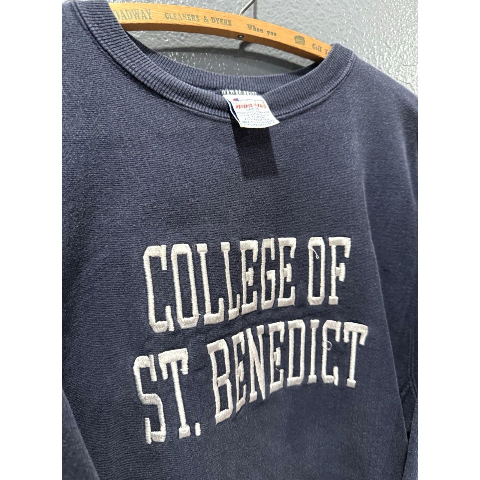 Champion VINTAGE Champion Reverse Weave Sweatshirt Blue Large Mens St Benedict College 90s Pullover Reversible Size US L / EU 52-54 / 3 - 4 Thumbnail