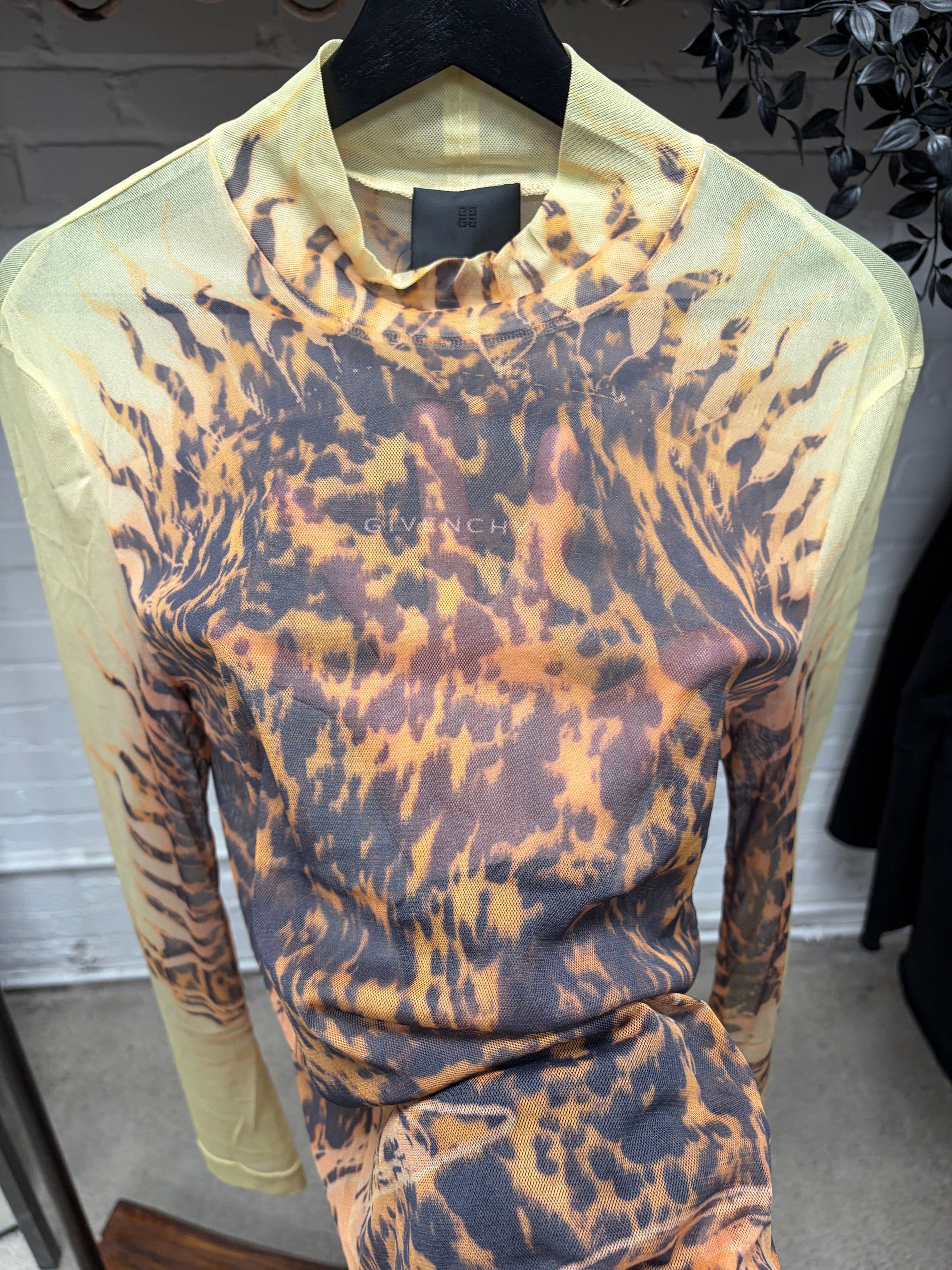 Givenchy AW2021 Givenchy by Matthew Williams ‘Marble Sun’ Mesh Long Sleeve Shirt Size US S / EU 44-46 / 1 - 2 Thumbnail
