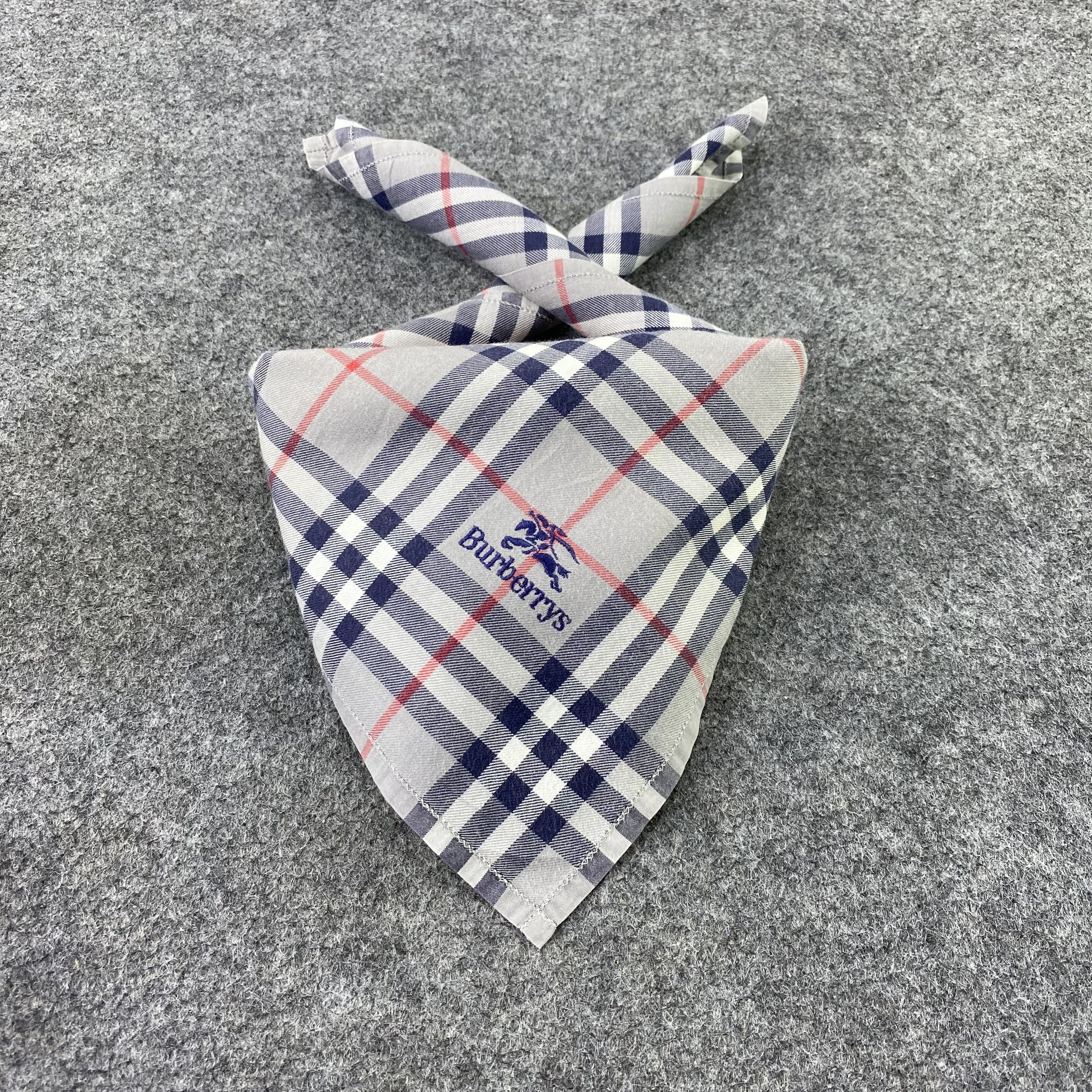 Burberry Burberry Handkerchief / Bandana / Neckerchief-B956 Size ONE SIZE - 2 Thumbnail