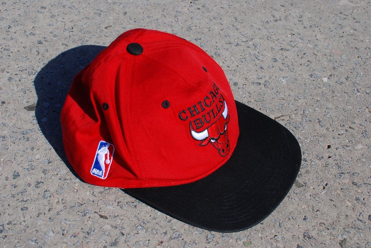 NBA Vintage Chicago Bulls Hat Size ONE SIZE - 1 Thumbnail