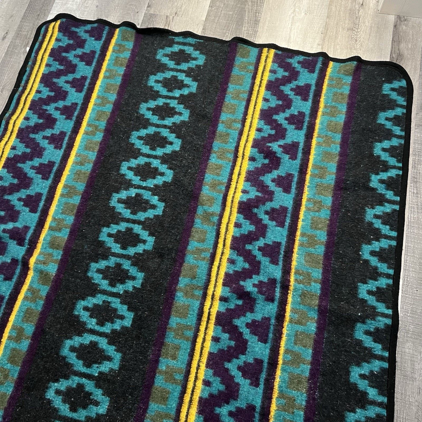 Vintage VTG 80s Handwoven Southwestern Aztec Indian Blanket 72x58 Size ONE SIZE - 4 Thumbnail