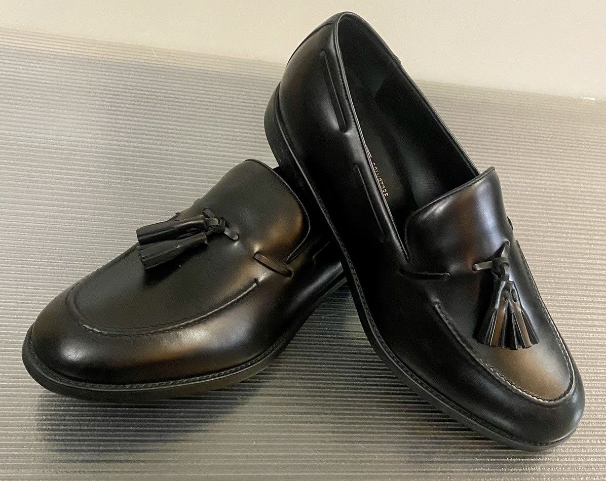 Salvatore Ferragamo Ferragamo 🇮🇹 black calf Sasha tassel loafer 9 EEE NEW Size US 9 / EU 42 - 4 Thumbnail