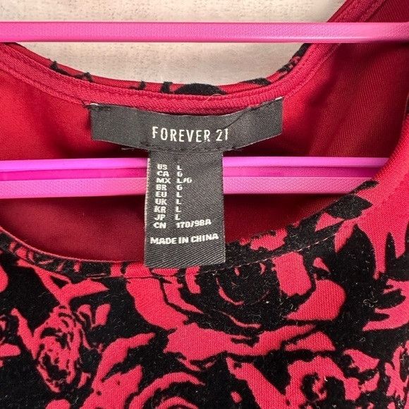 Forever 21 Forever 21 Velvet Rose Shirt L Size L / US 10 / IT 46 - 2 Thumbnail