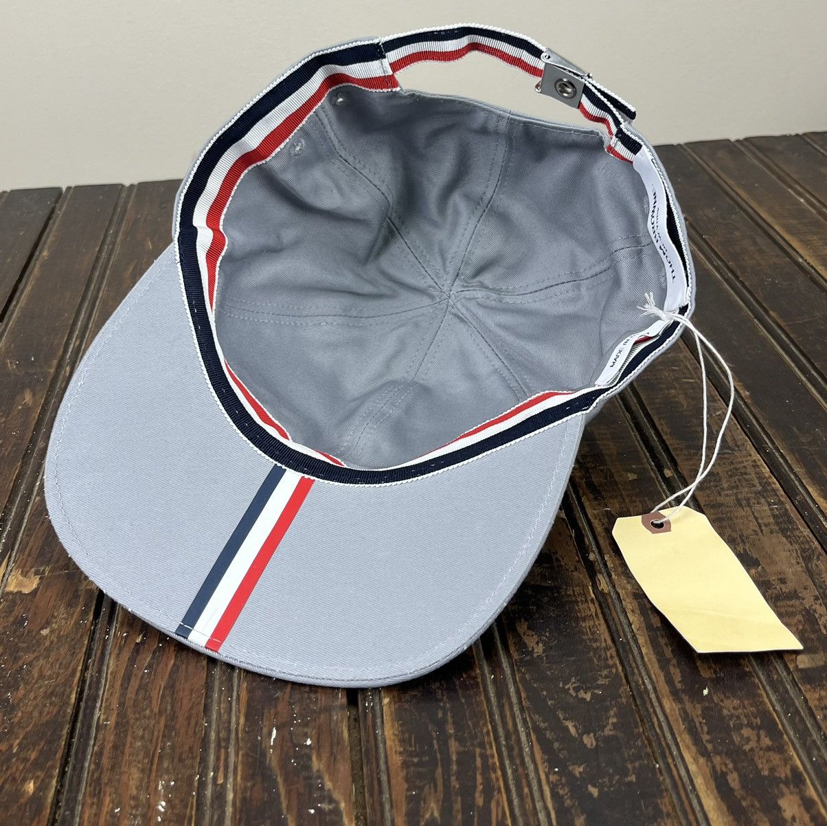 Thom Browne Thom Browne Grey 6-Panel Baseball Cap Size ONE SIZE - 3 Thumbnail