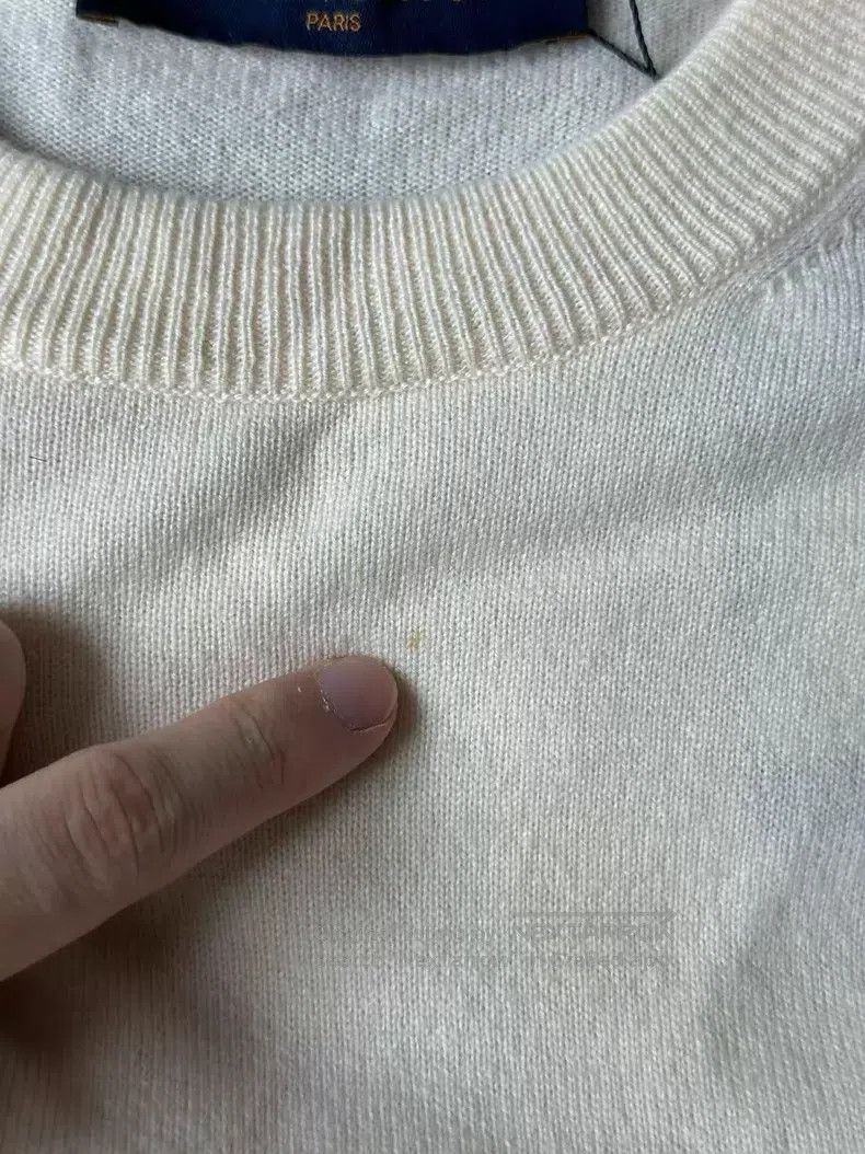 Louis Vuitton Louis Vuitton Cashmere knit short sleeves Size US XXS / EU 40 - 5 Thumbnail