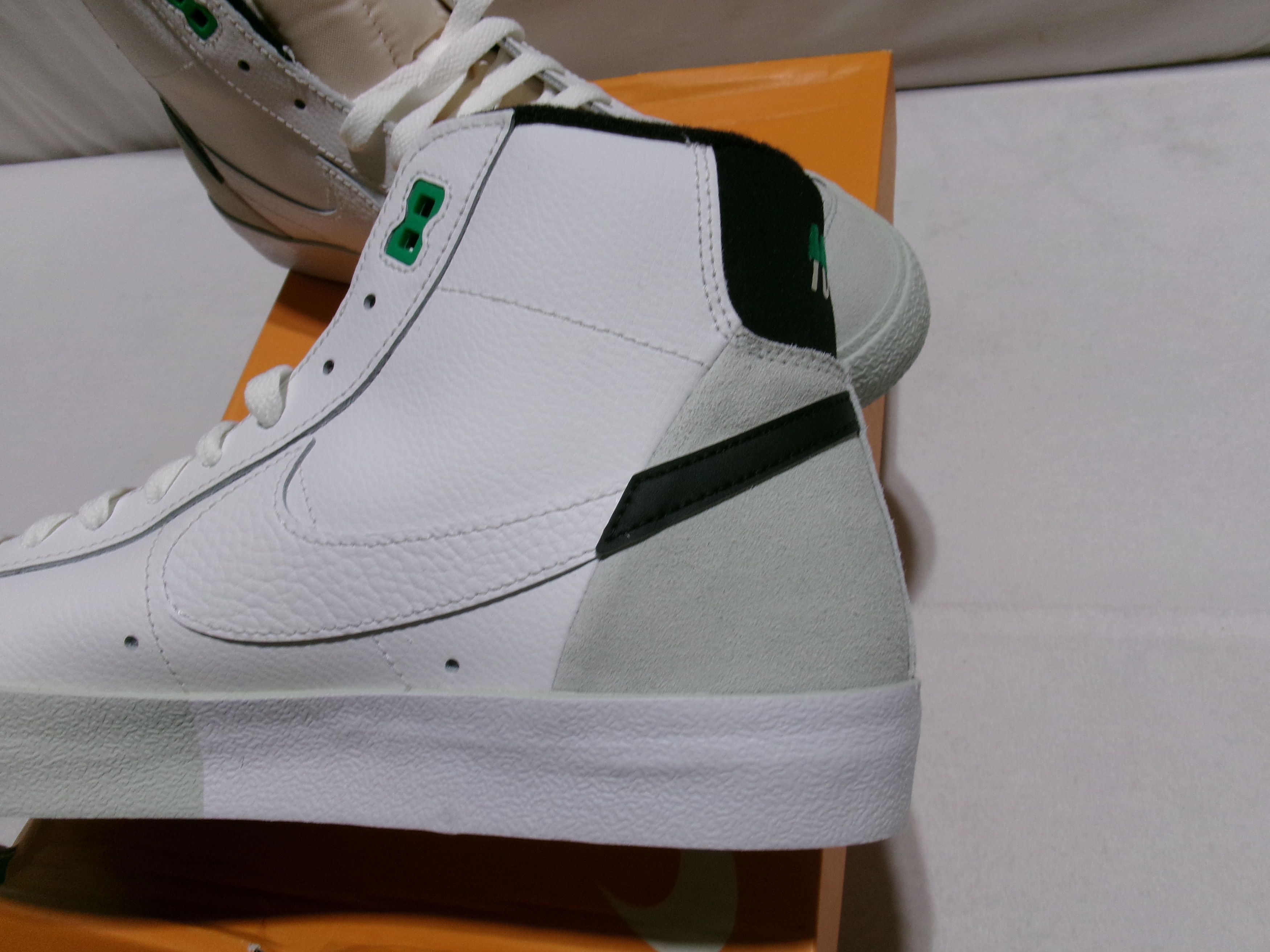Nike Nike Blazer Mid '77 PRM Size US 10.5 / EU 43-44 - 4 Thumbnail