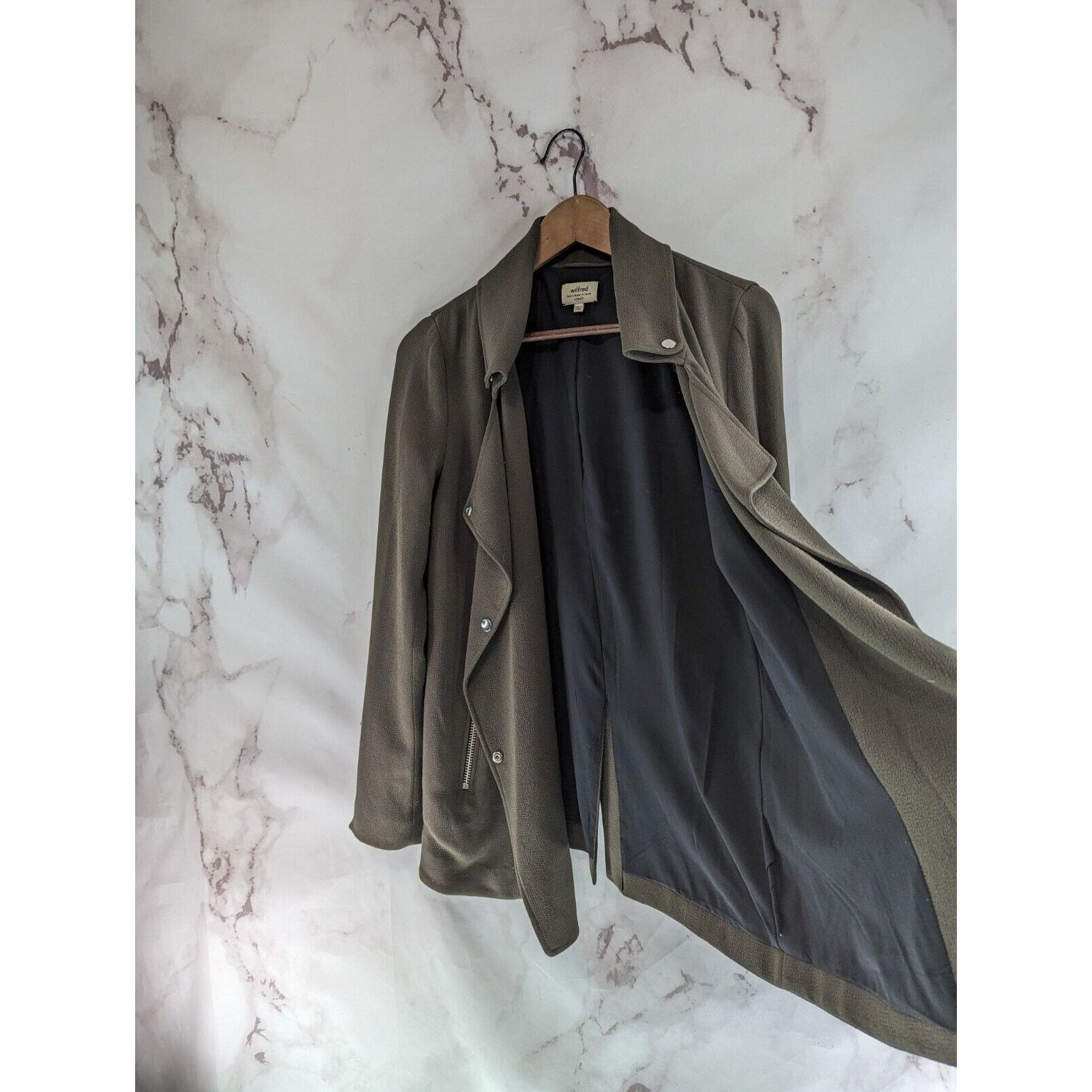 Aritzia Wilfred Jacket Women XS Green Zip Stretch Moto Mayet Aritzia Size XS / US 0-2 / IT 36-38 - 9 Thumbnail