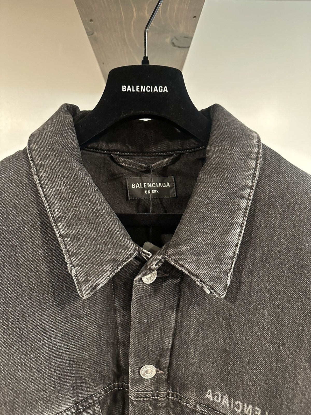 Balenciaga Balenciaga Denim Puffer Jacket Size US L / EU 52-54 / 3 - 4 Thumbnail