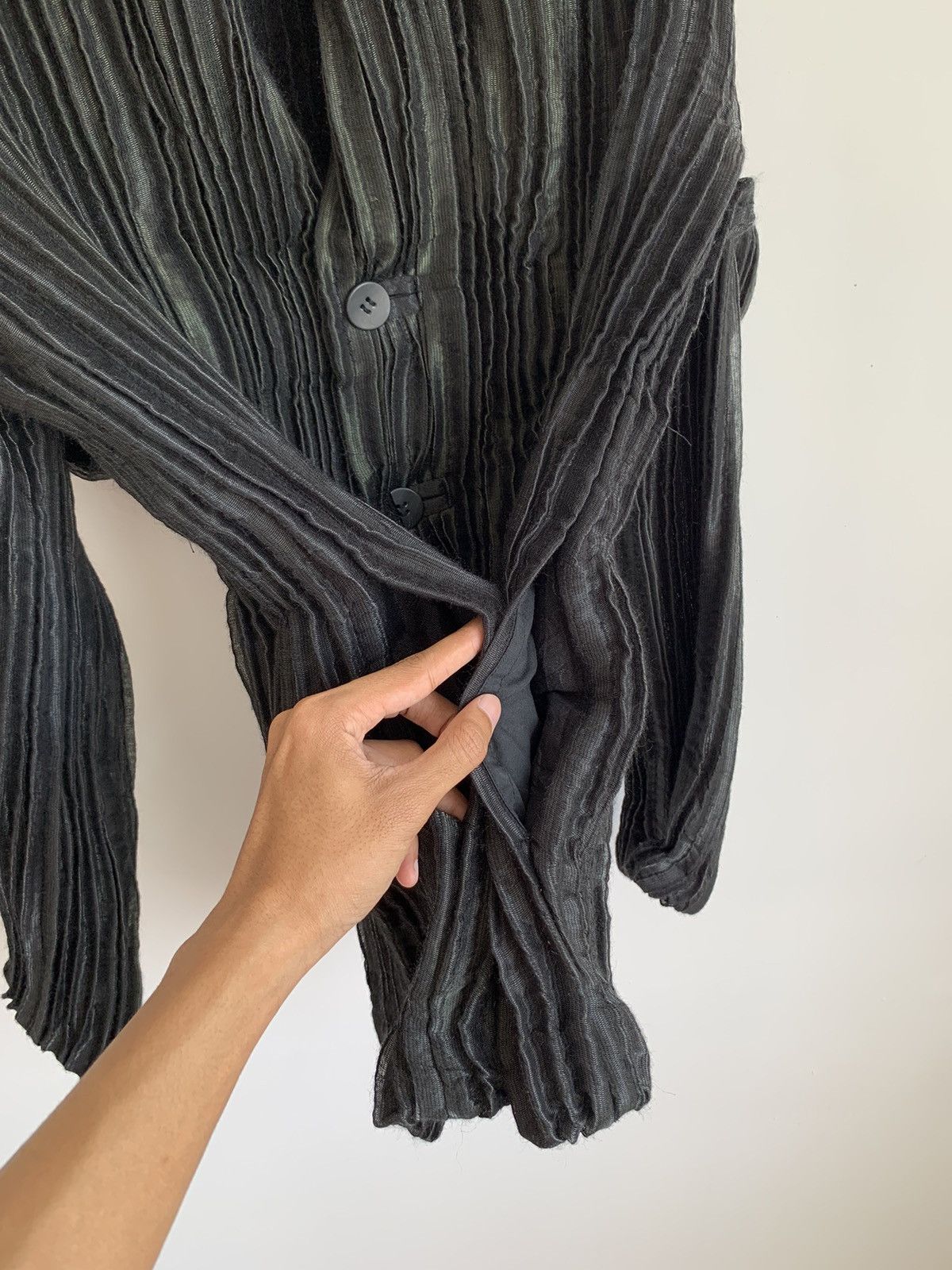 Issey Miyake Issey Miyake PERMANENTE Crease Pleated Tops Size M / US 6-8 / IT 42-44 - 17 Thumbnail