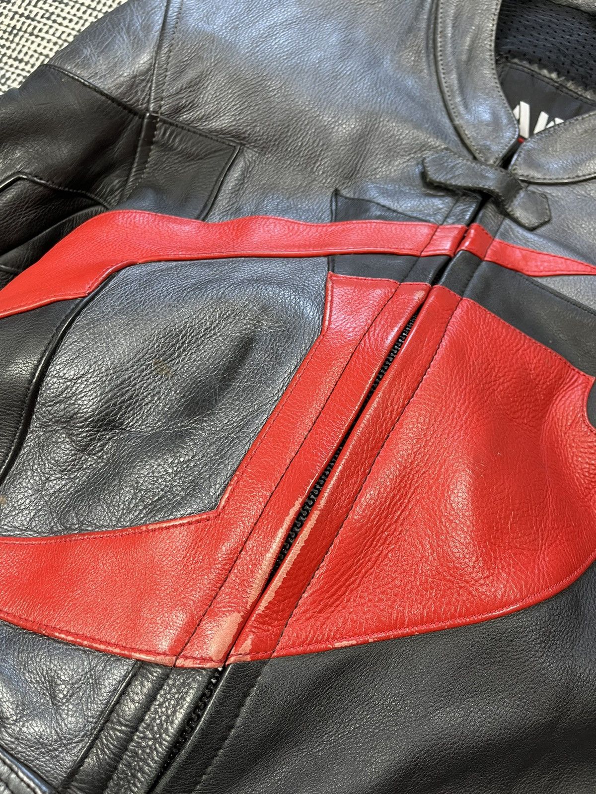 Genuine Leather ➕ genuine leather top quality moto racing jacket AKITO Size US L / EU 52-54 / 3 - 10 Thumbnail