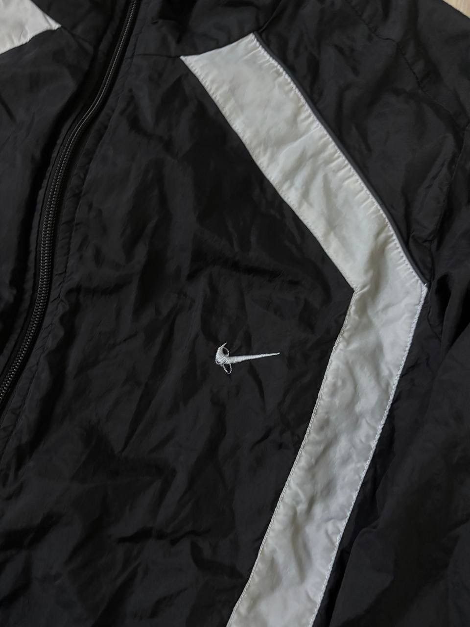 Nike Vintage Nike Track jacket mens 90s Size US L / EU 52-54 / 3 - 3 Thumbnail