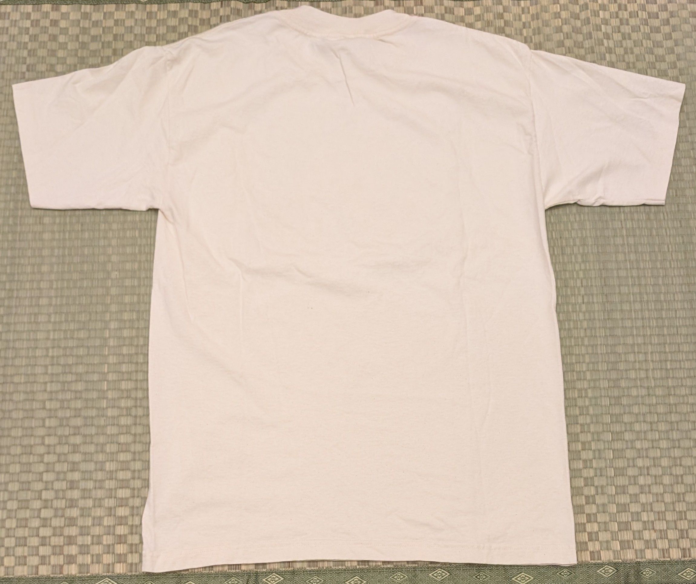 Other Vintage 1996 Plant the Earth Christmas Tree T-shirt Size US L / EU 52-54 / 3 - 2 Thumbnail