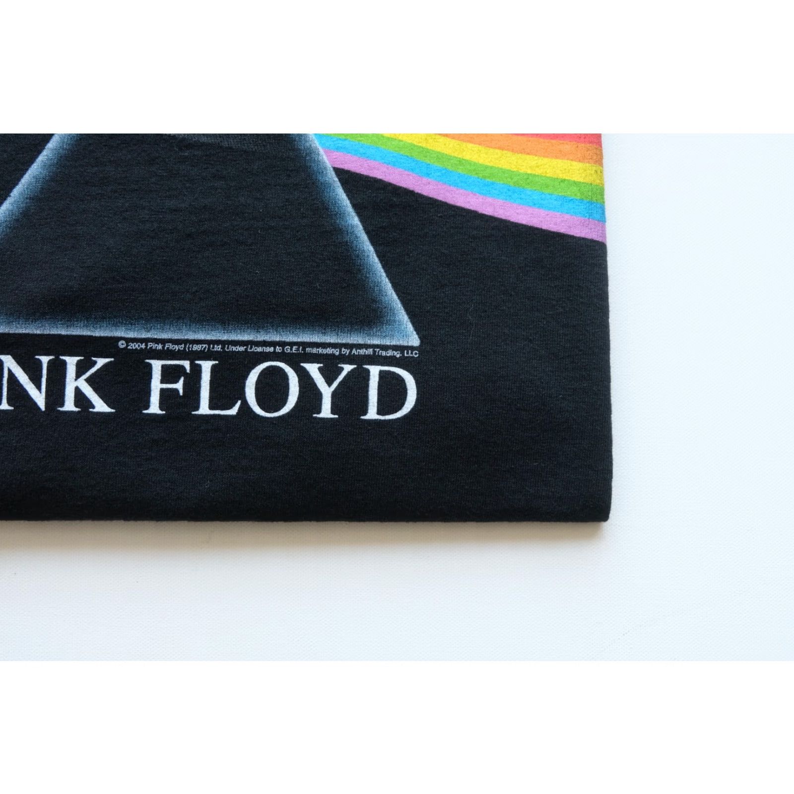 Vintage VINTAGE Alstyle PINK FLOYD DARK SIDE OF THE MOON VTG Y2K 90s MEN BLACK T SHIRT SZ L 2004 Size US L / EU 52-54 / 3 - 5 Thumbnail