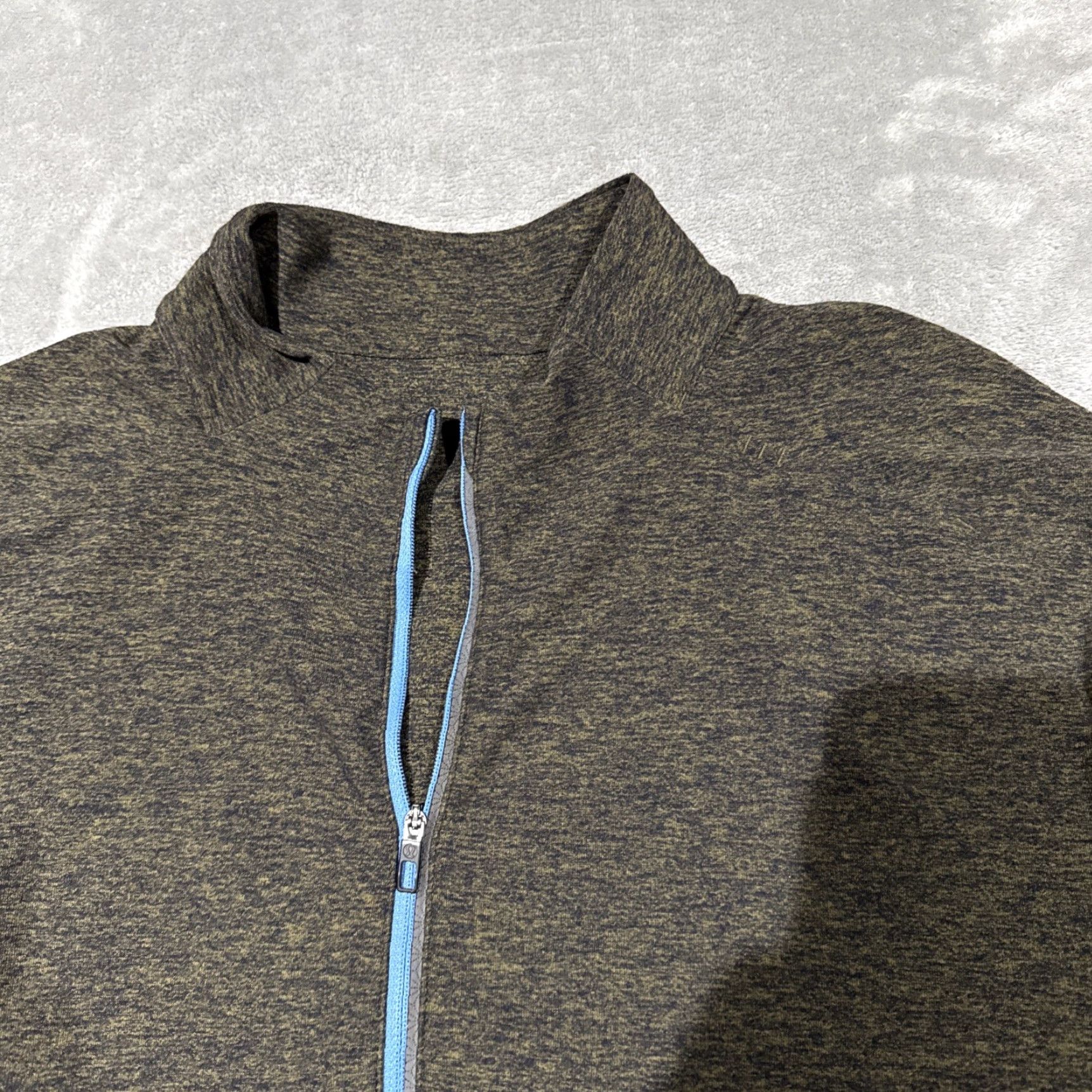 Lululemon Lululemon Surge Warm 1/2 Zip Mens Size L Gray Pullover Long Sleeve Run Size US L / EU 52-54 / 3 - 3 Thumbnail