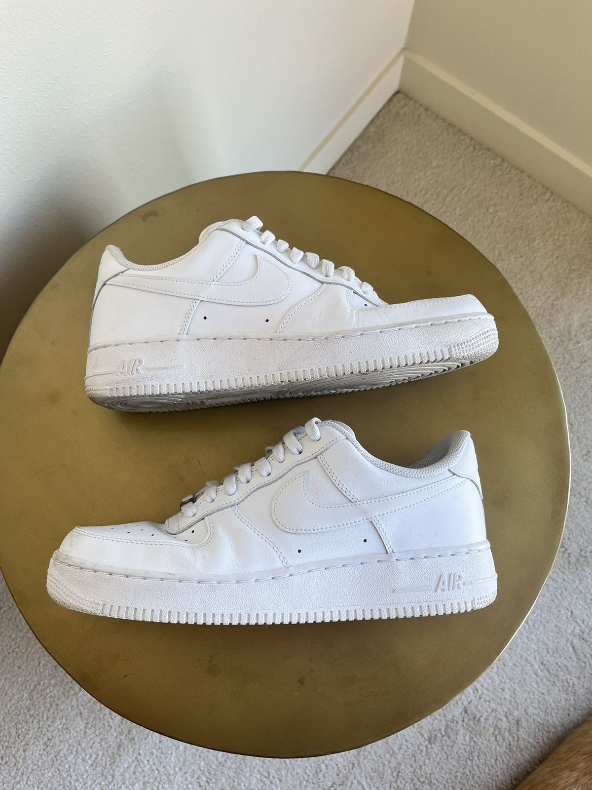 Nike Nike Air Force 1 ‘07 White Size US 10 / EU 43 - 1 Thumbnail
