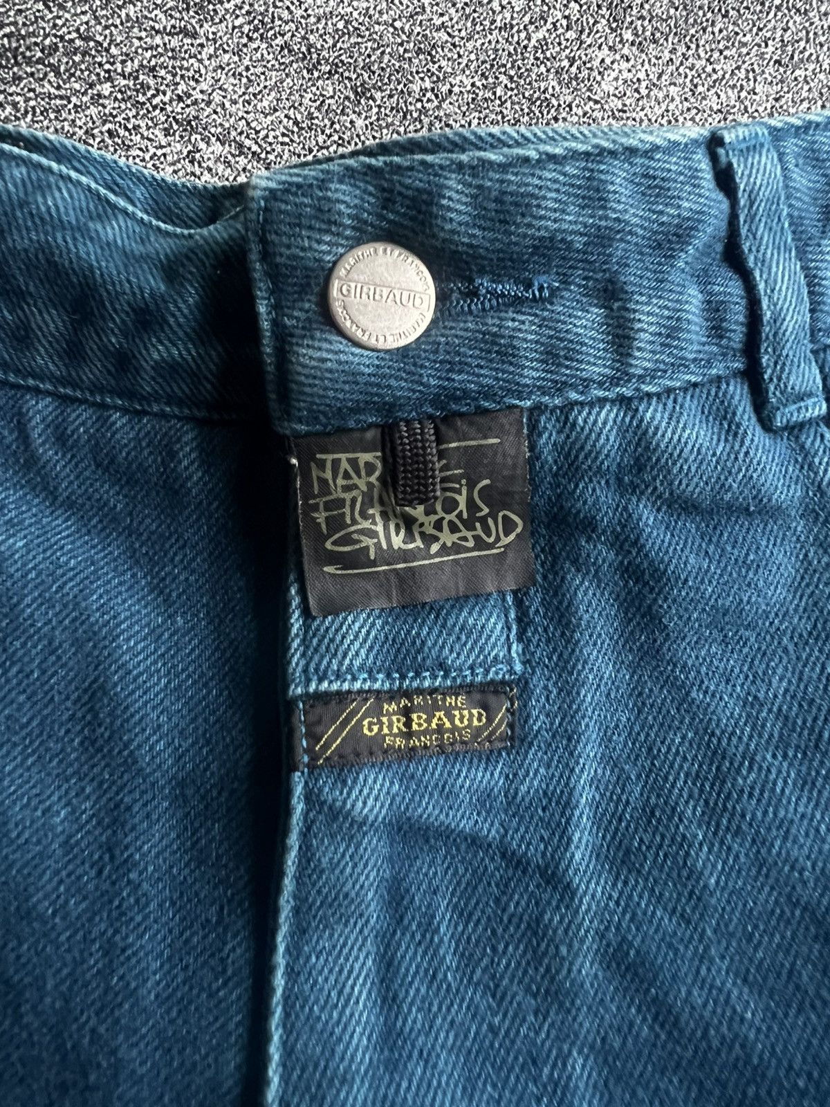 Marithe + Francois Girbaud Marithe Francois Girbaud Stone Washed Short Size 28" / US 6 / IT 42 - 3 Thumbnail