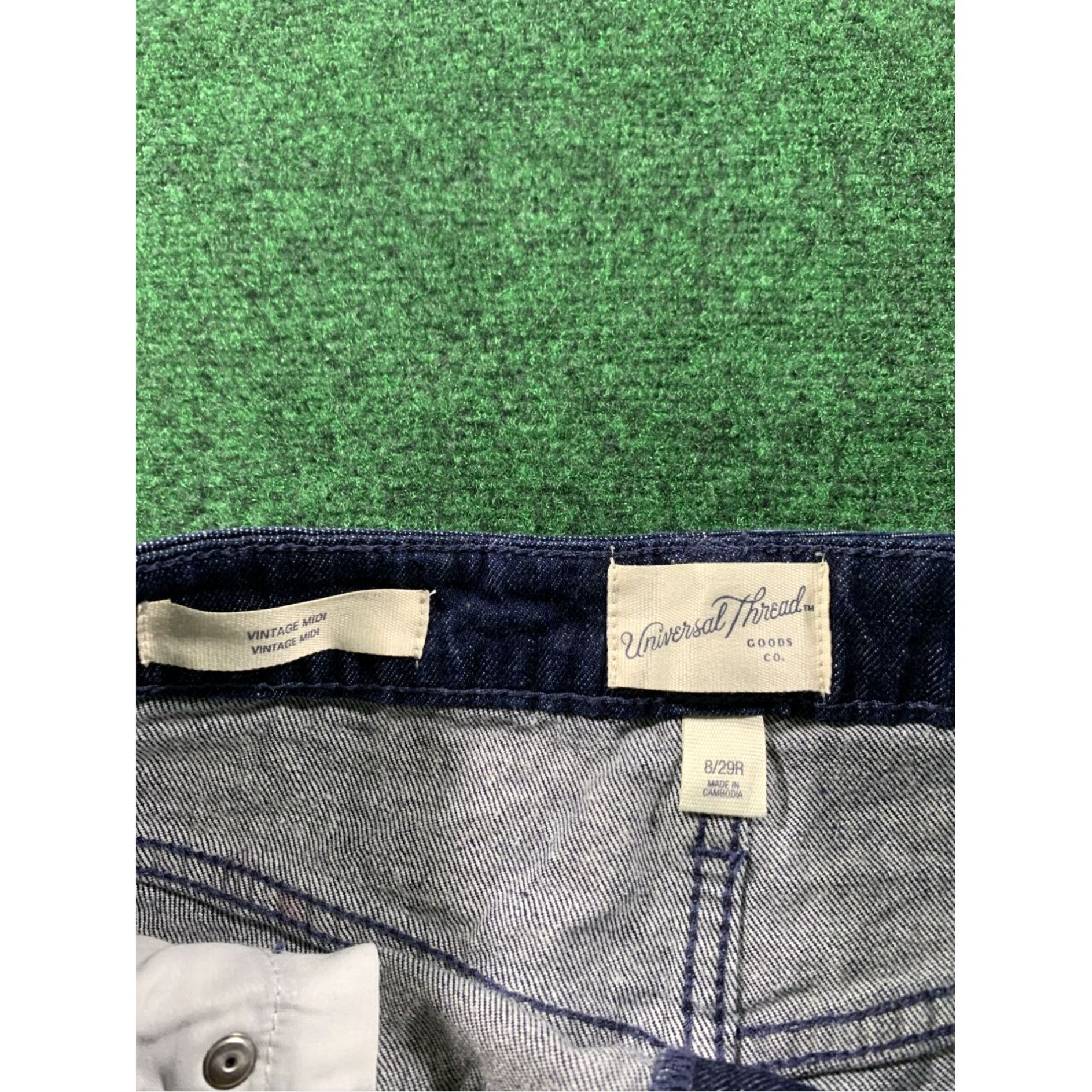 Vintage Womens Universal Thread Vintage Midi Blue Cutoff Stretch Shorts, Size 8/29R Size 30" / US 8 / IT 44 - 2 Thumbnail