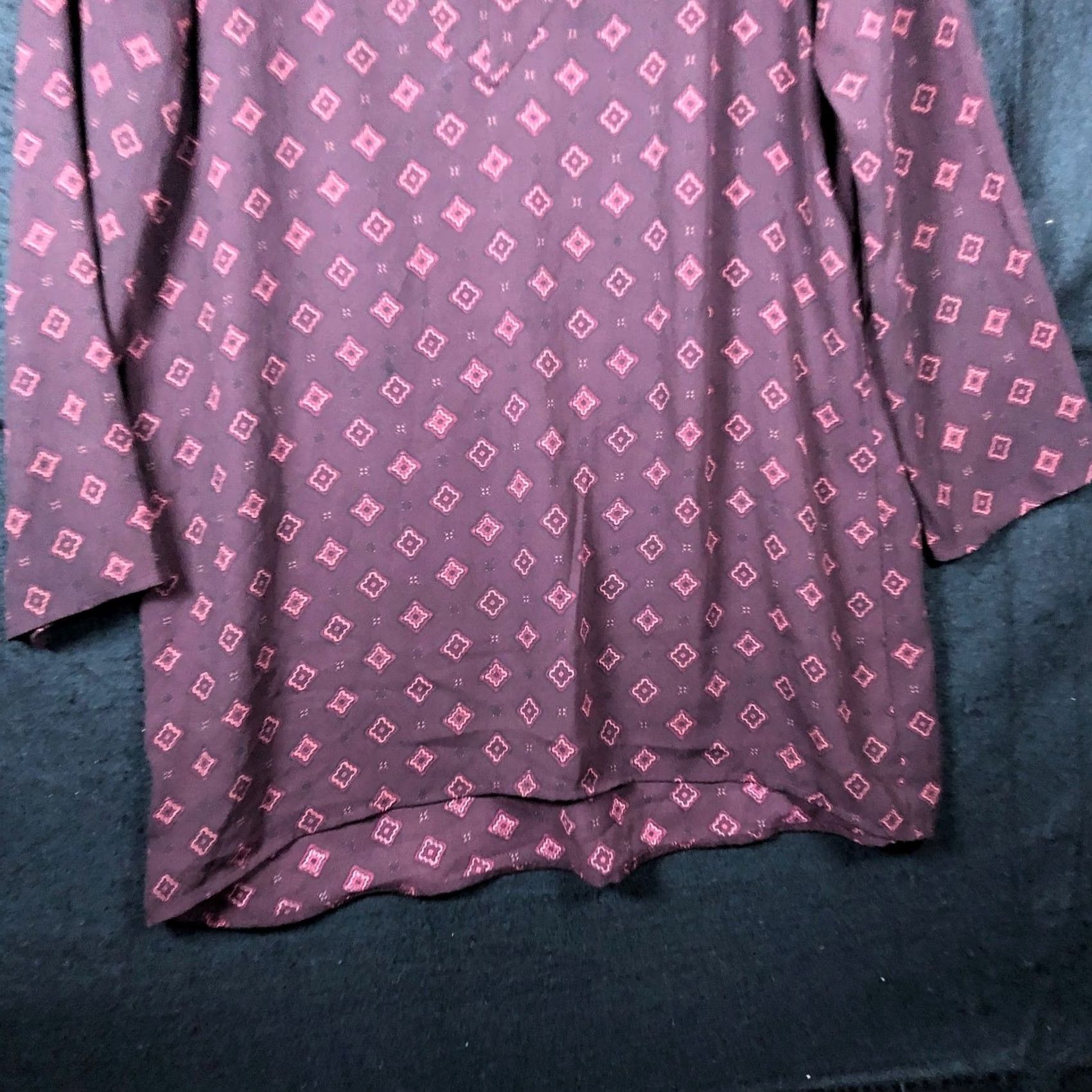 Ann Taylor LOFT Womens Blouse Maroon V Neck Long Sleeve Sheer Tunic XS Regular Pullover Chiffon Polyester Casual Workwear Size XS / US 0-2 / IT 36-38 - 3 Thumbnail